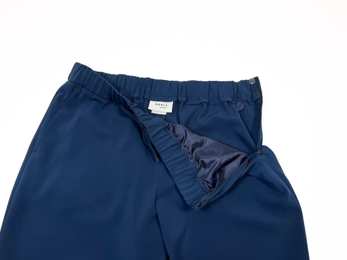 Akris Akris Punto Navy Blue Elastic Waist Tapered Pants Size US 12 Size 34" / US 12 / IT 48 - 15 Thumbnail