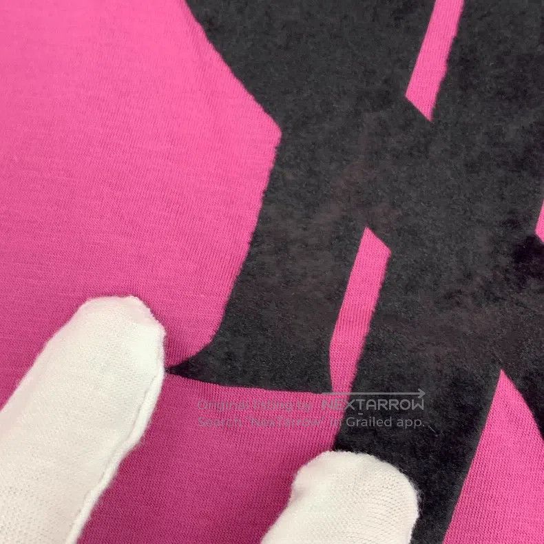 Saint Laurent Paris Saint Laurent Paris Pink Logo Printed Cotton Crew Neck Sho Size US XXS / EU 40 - 8 Thumbnail