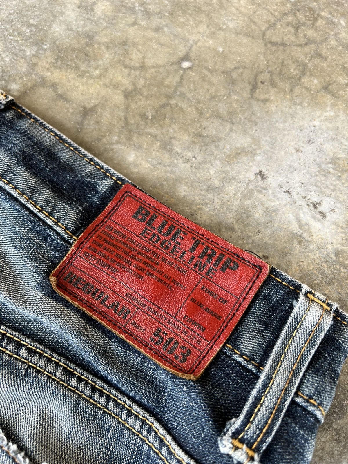Edwin × Japanese Brand × Jean Vintage Edwin Blue Trip Edgeline Distressed Jean Size US 33 - 20 Thumbnail