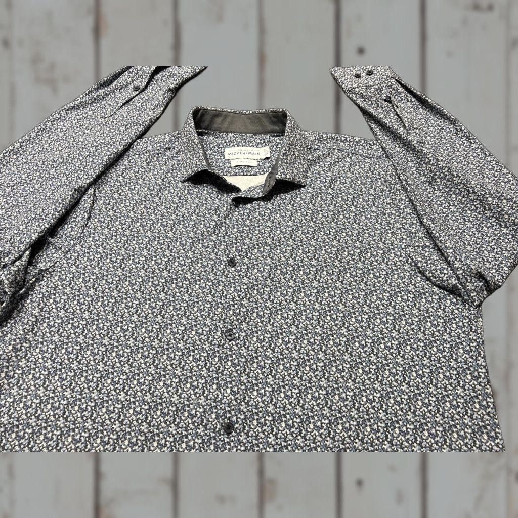 Mizzen+Main Mizzen+Main Leeward Blue Floral Button-Up Shirt XXL 2XL Slim Fit Men’s Regular Size Size US XXL / EU 58 / 5 - 1 Thumbnail