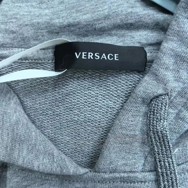 Versace Versace Gray Cotton Women's Hoodie . Size M / US 6-8 / IT 42-44 - 3 Thumbnail