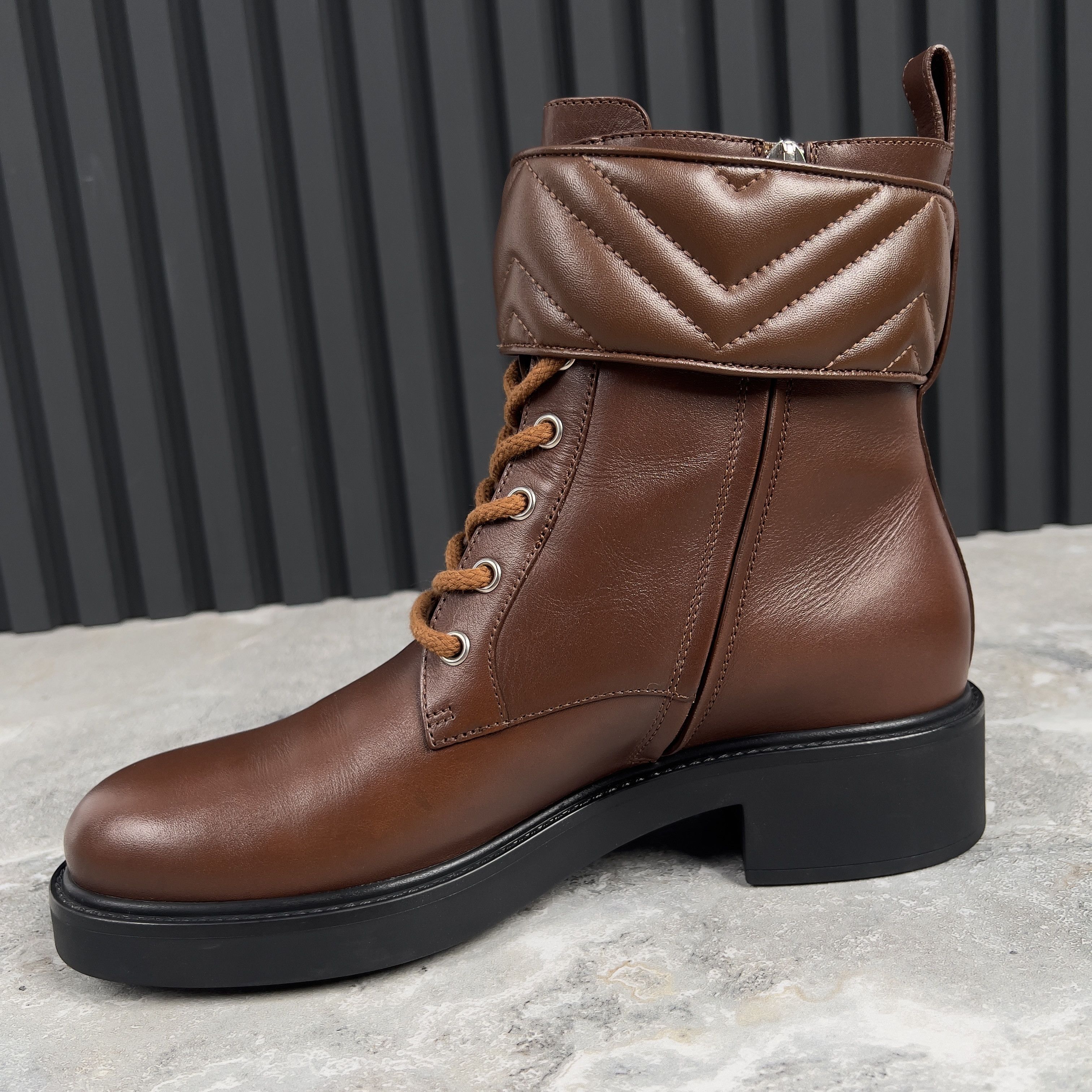 Gucci Gucci GG Marmont Boots Booties Lace Up Leather Size US 9 / IT 39 - 8 Thumbnail
