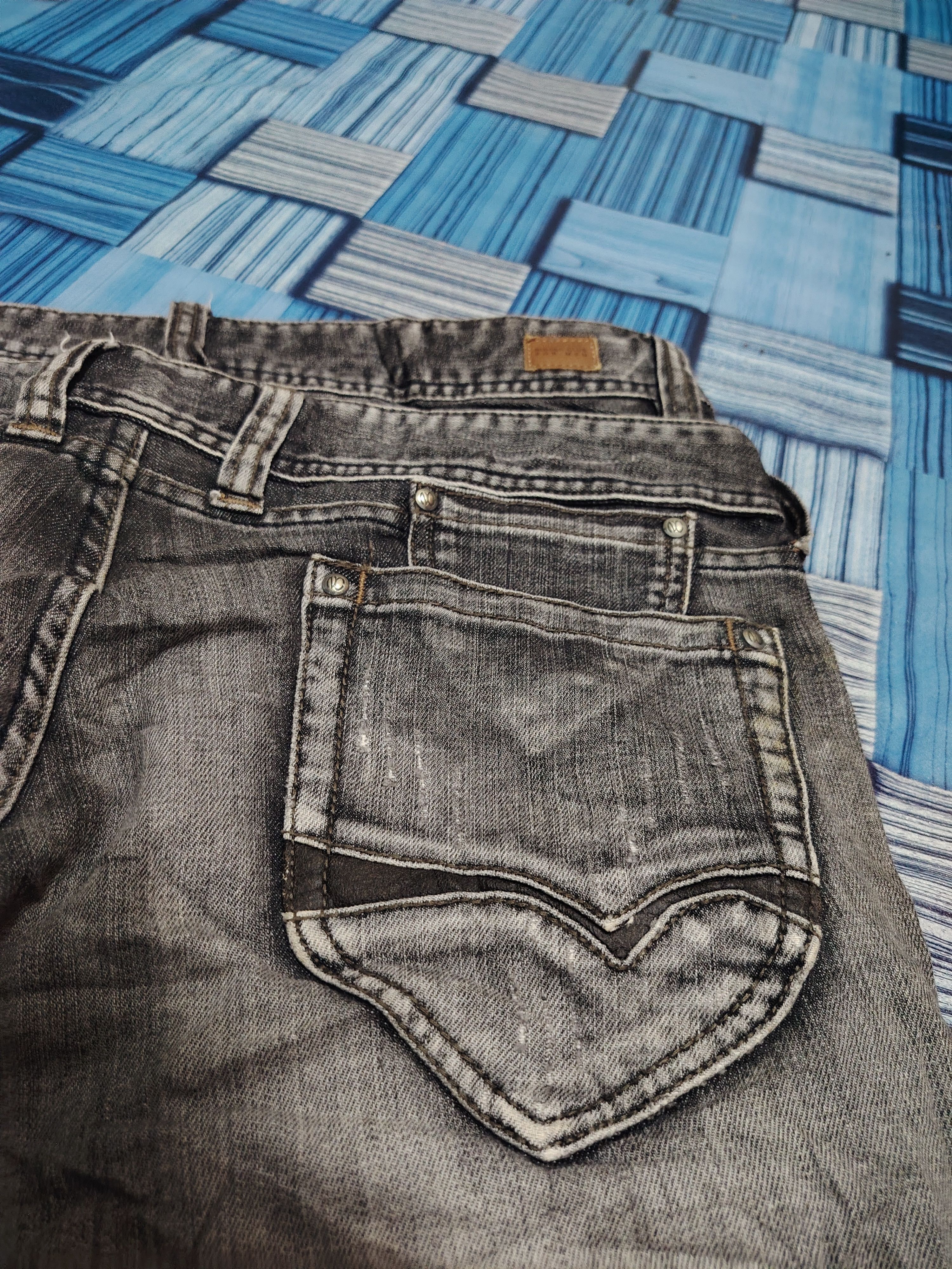 If Six Was Nine Nicole Club Double Waist NCFM Distressed jeans Flared Jeans Size US 33 - 19 Thumbnail