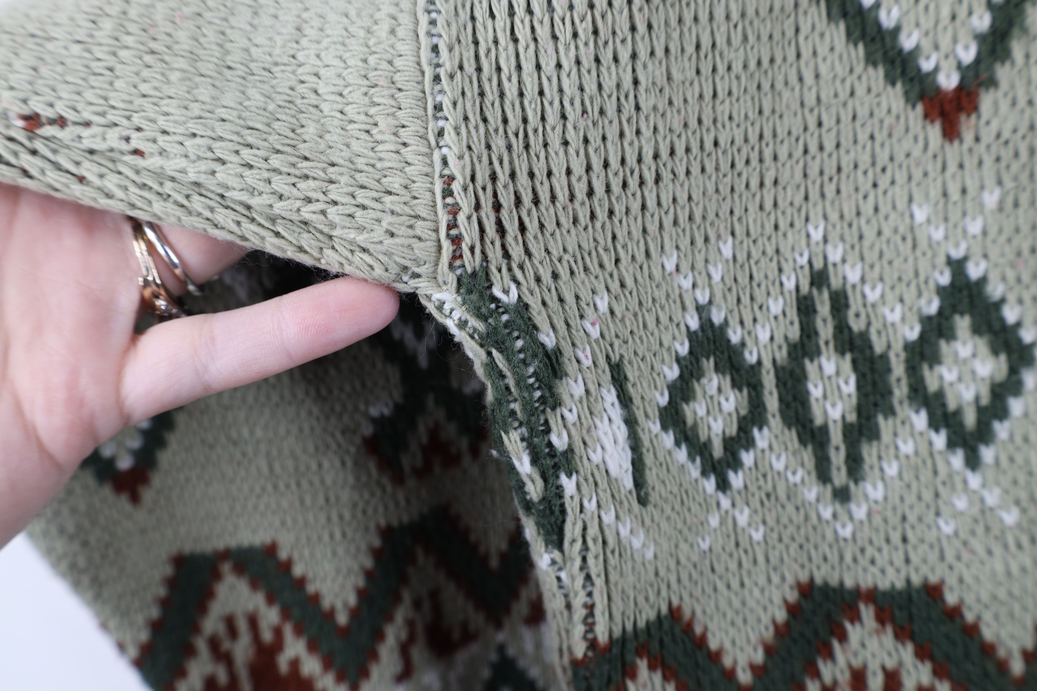 Vintage Vintage 70s Streetwear Fair Isle Knit Crewneck Sweater USA Size US L / EU 52-54 / 3 - 6 Thumbnail