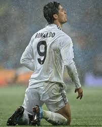Adidas Adidas Real Madrid 2009/2010 Cristiano Ronaldo Debut Season Size US 32 / EU 48 - 1 Thumbnail