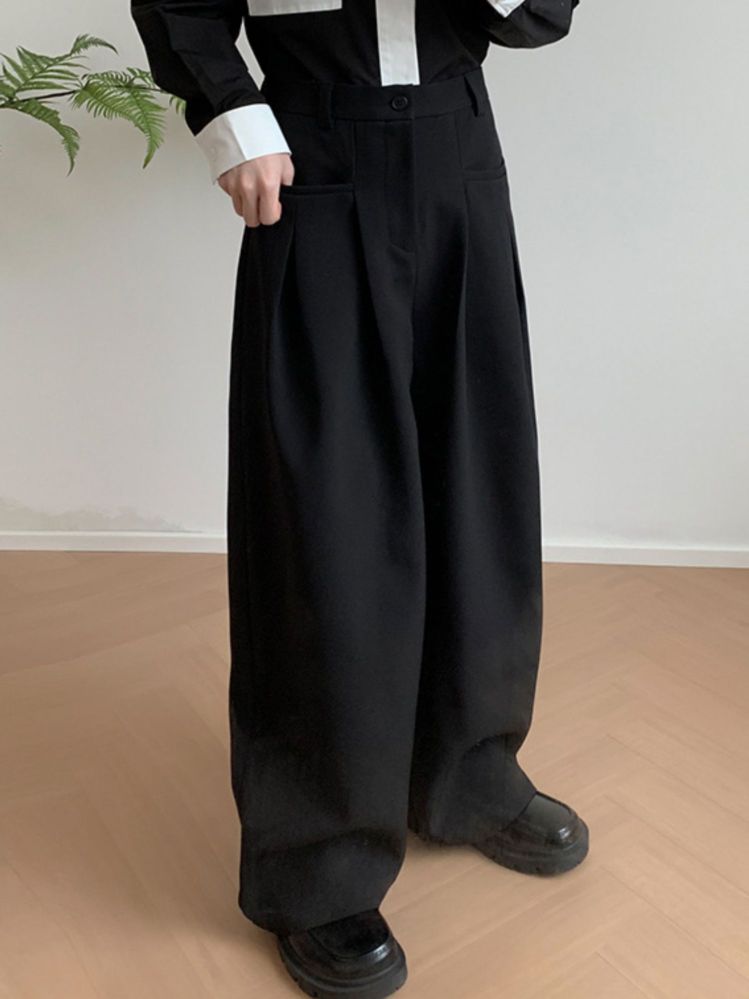 Black Wide Leg Pants