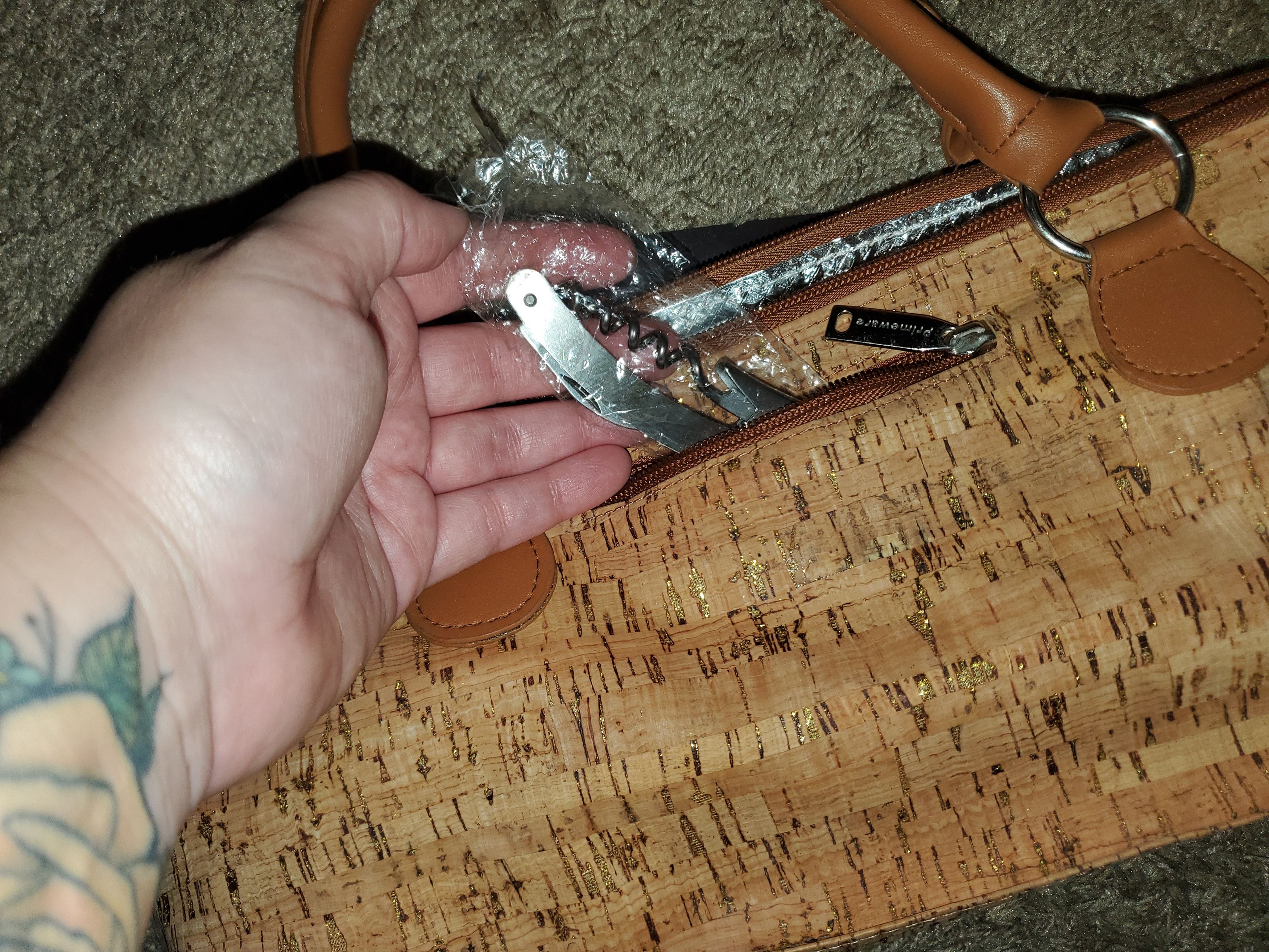 Other *NWT* Primeware Thermal Insulated Wine Purse w/ Corkscrew Size ONE SIZE - 3 Thumbnail