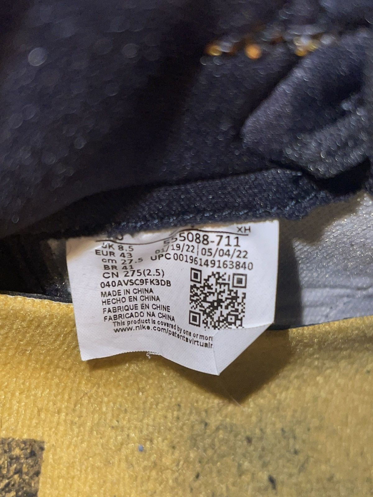 Jordan Brand Jordan 1 High Yellow Toe / Taxi Size US 9.5 / EU 42-43 - 4 Thumbnail