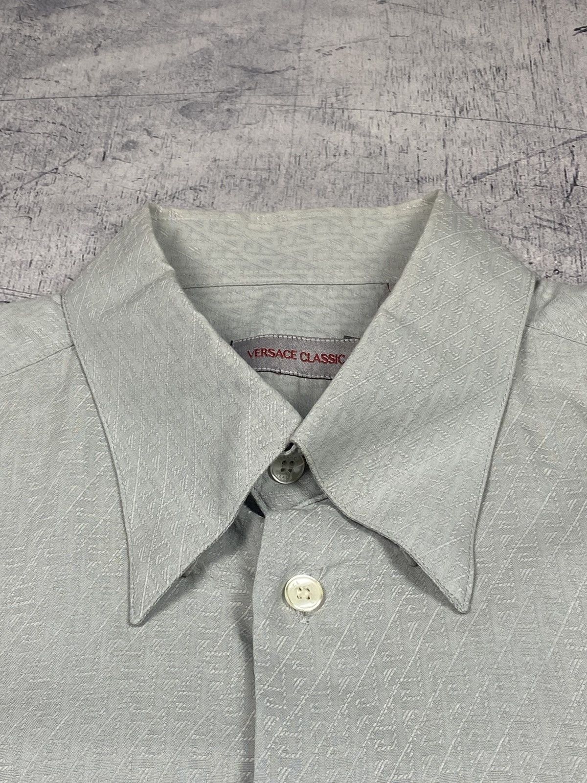 Versace Vintage Versace Classic Jacquard Gray Button Up Shirt Size US XL / EU 56 / 4 - 8 Thumbnail