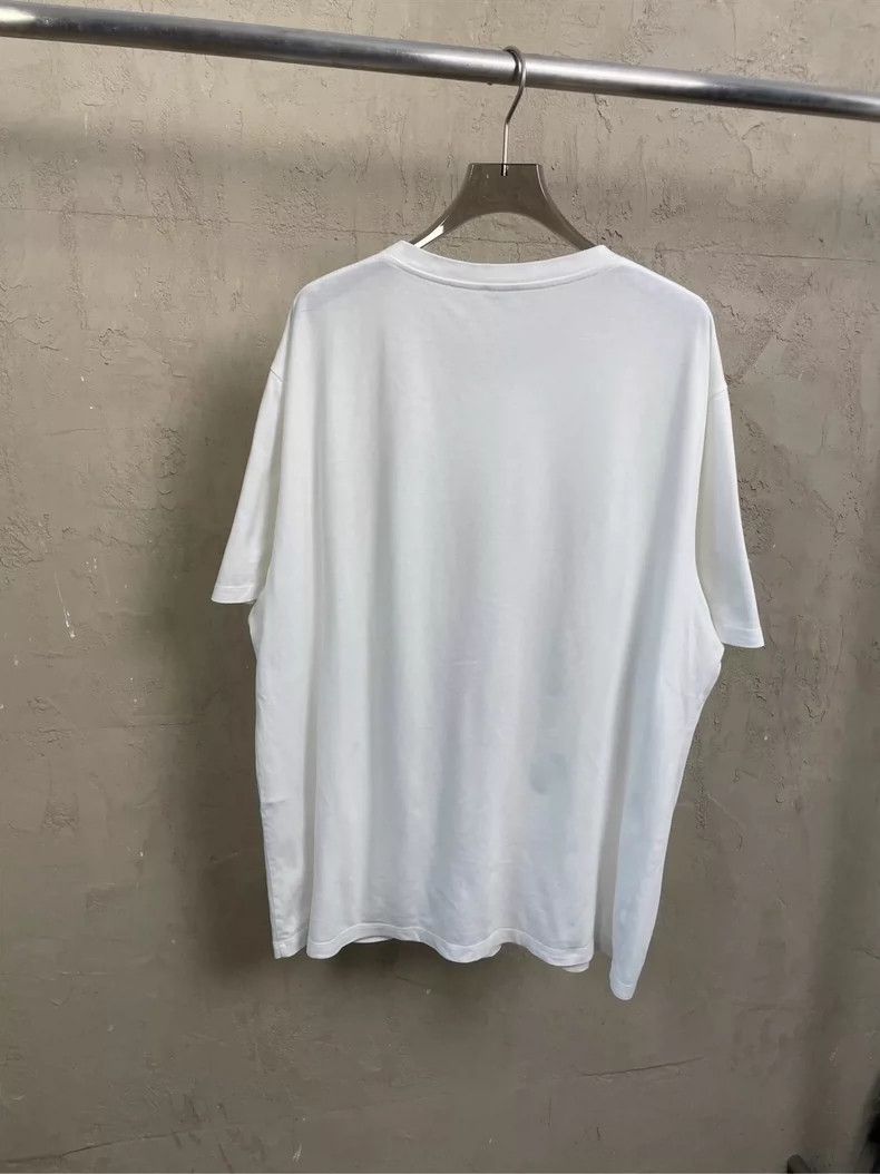 Loewe loewe White pocket embroidered logo short sleeve 2506-Nexta Size US XXL / EU 58 / 5 - 2 Thumbnail