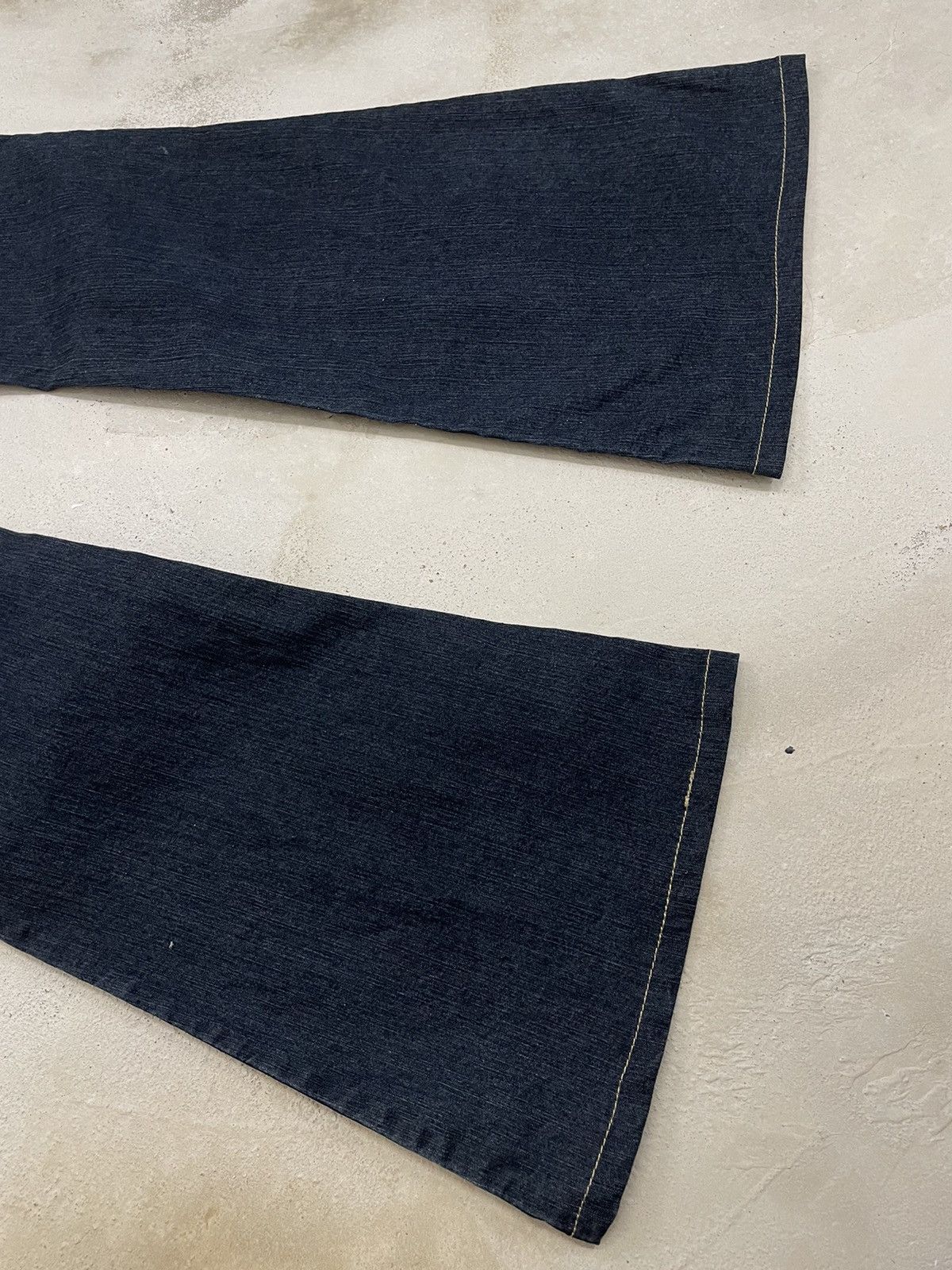 Japanese Brand × Le Grande Bleu (L.G.B.) Asawa Japanese Flare Bell Bottom Raw Denim Pants Size US 27 - 9 Thumbnail