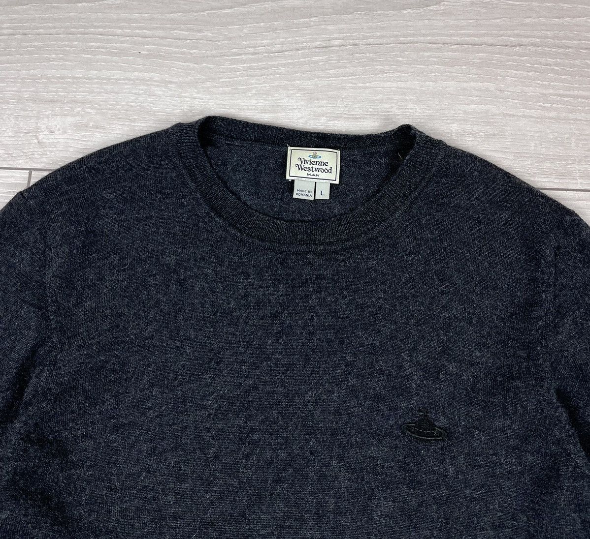 Vivienne Westwood Vivienne Westwood 100% Wool Grey Logo Sweater Size US L / EU 52-54 / 3 - 6 Thumbnail
