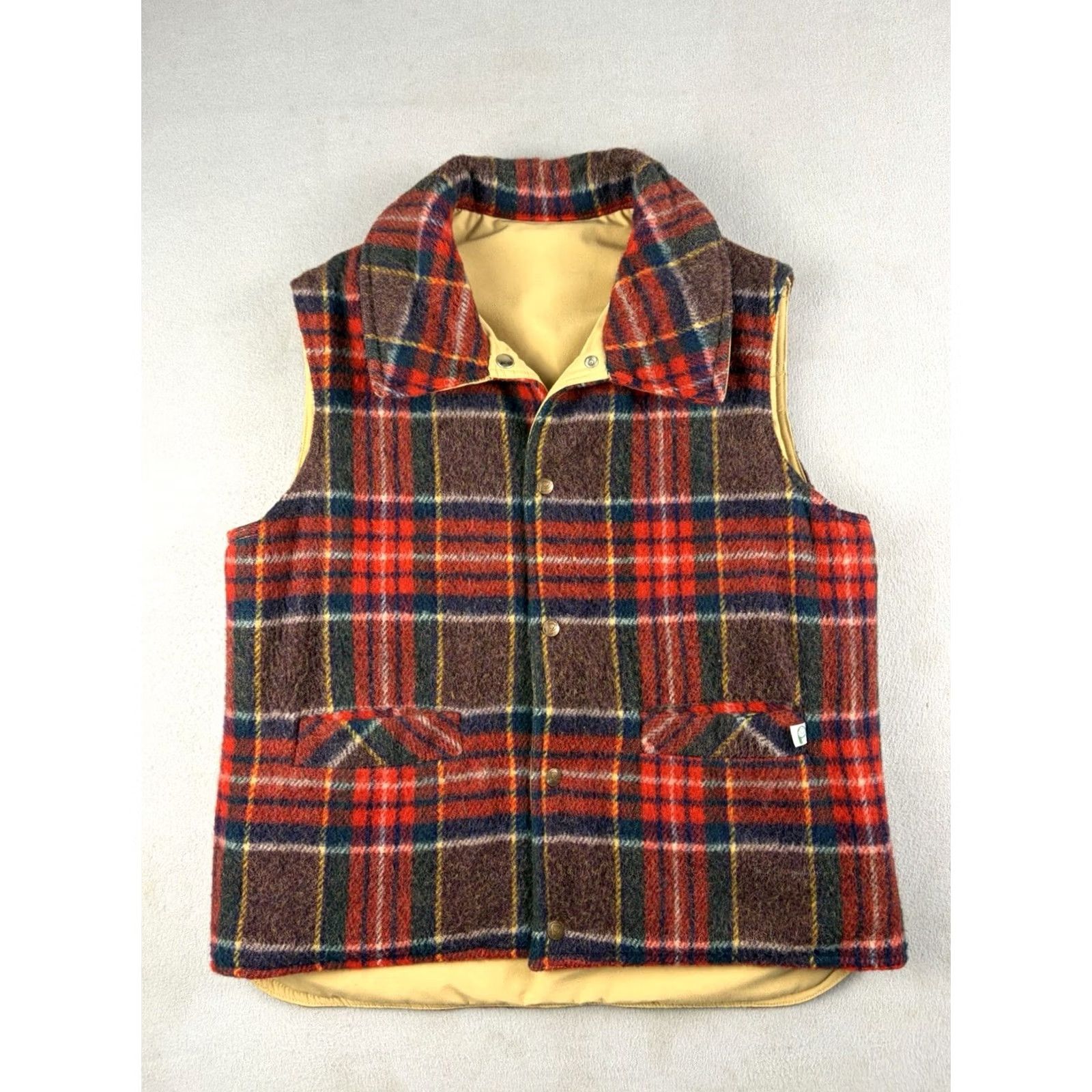 Penfield VINTAGE Penfield Vest Mens L Beige Nylon Lined Puffer USA Made Outdoors 80s Mens Vest L Size US L / EU 52-54 / 3 - 5 Thumbnail