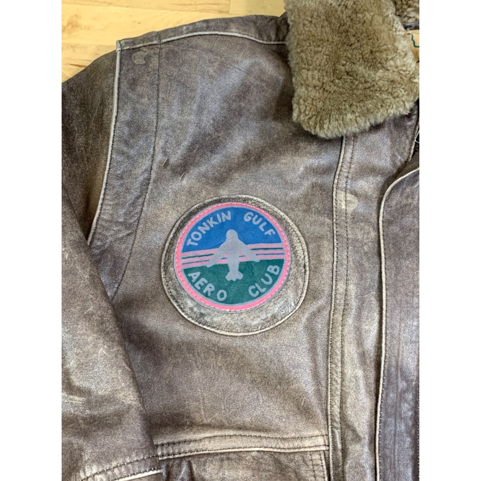 Vintage Giorgio Enrico Flight Jacket Mens 50 Brown F-18 Navy Full Zip Leather Bomber Jacket Winter Fall Casual Mens Brown 50 Navy Logo Full Zip Italy Size US M / EU 48-50 / 2 - 5 Thumbnail