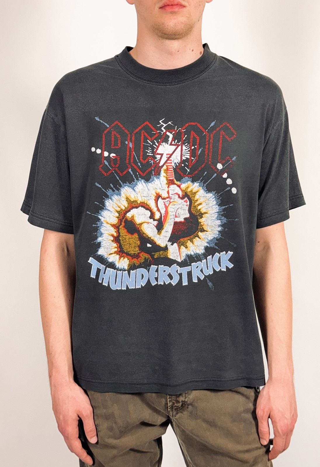 AC/DC × Band Tees × Vintage 90s Vintage ACDC Thunderstruck Faded Rock Tee T-Shirt Size US L / EU 52-54 / 3 - 1 Thumbnail