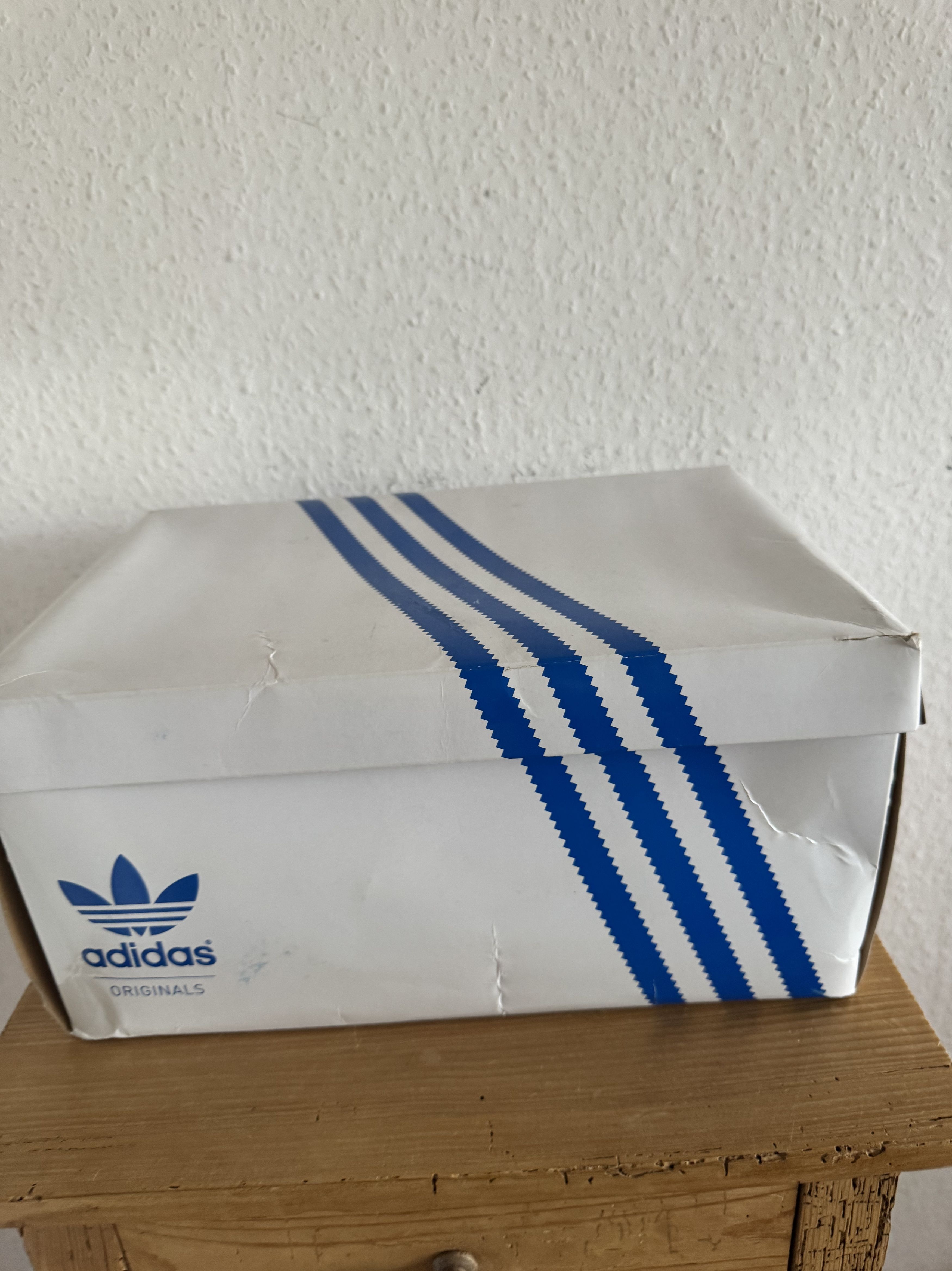 Adidas × Jeremy Scott Winged Rainbow Fleece High Top Sneakers Size US 9.5 / EU 42-43 - 17 Thumbnail
