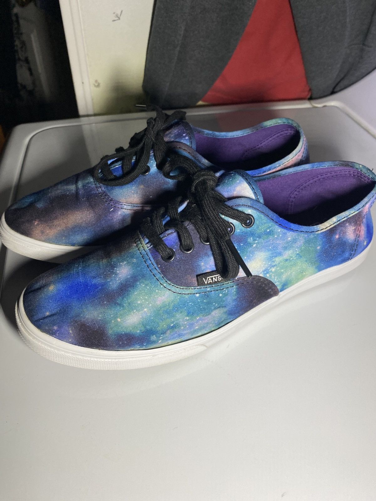 Vans Vans Authentic Galaxy Low Top Lace Up Size US 8.5 / EU 41-42 - 2 Thumbnail