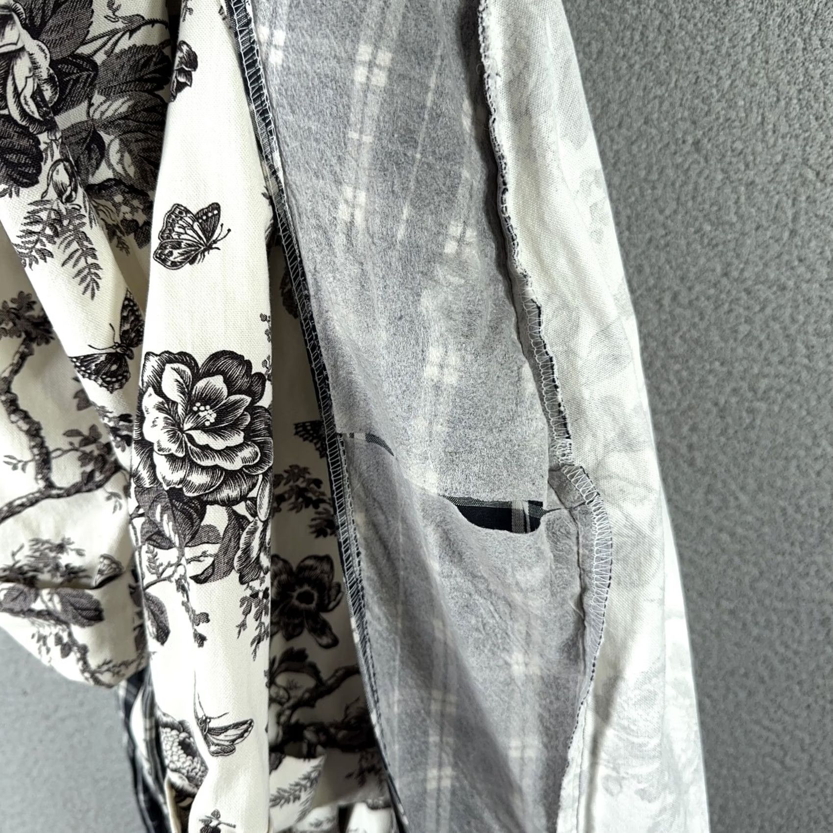 Vintage VINTAGE Handmade Robe One Size Black White Floral Toile de Jouy Kimono Belted Size ONE SIZE - 5 Thumbnail