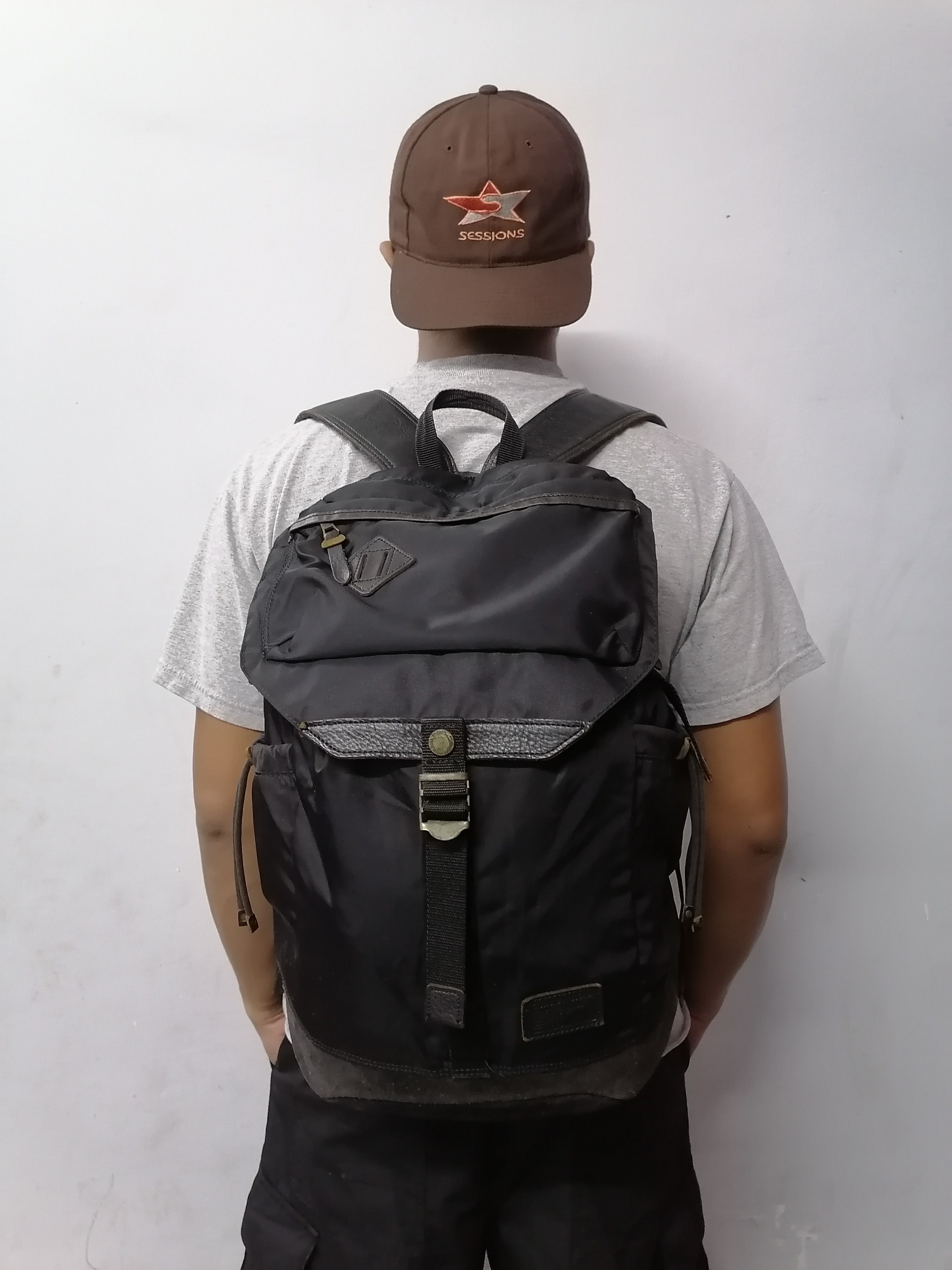 Japanese Brand Journal Standard x Masterpiece Triple Black Bagpack Size ONE SIZE - 1 Thumbnail