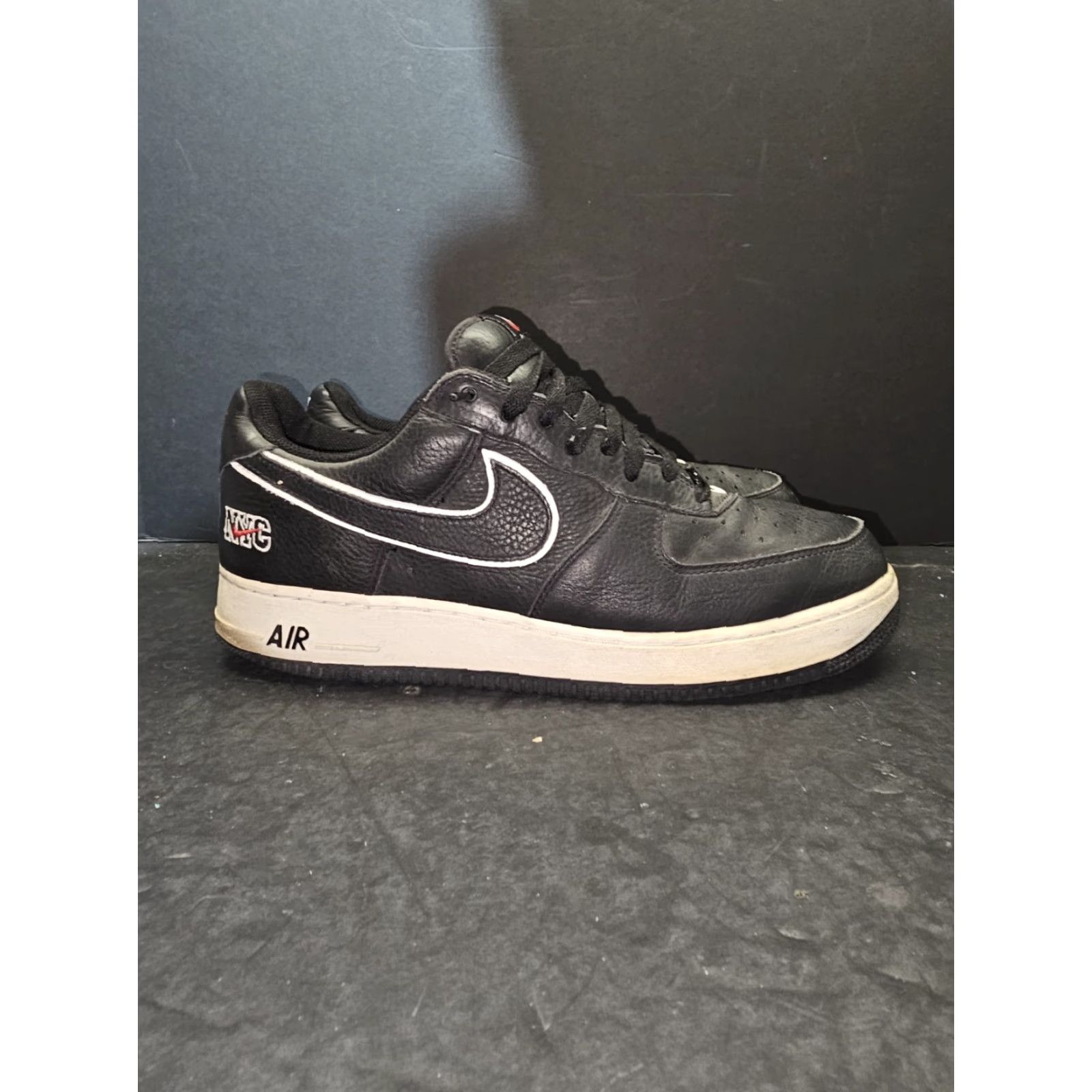 Nike VINTAGE Nike Air Force 1 Low Retro NYC Kith 2016 Black White Red 845053-002 Mens Sz 11.5 Size ONE SIZE - 6 Thumbnail