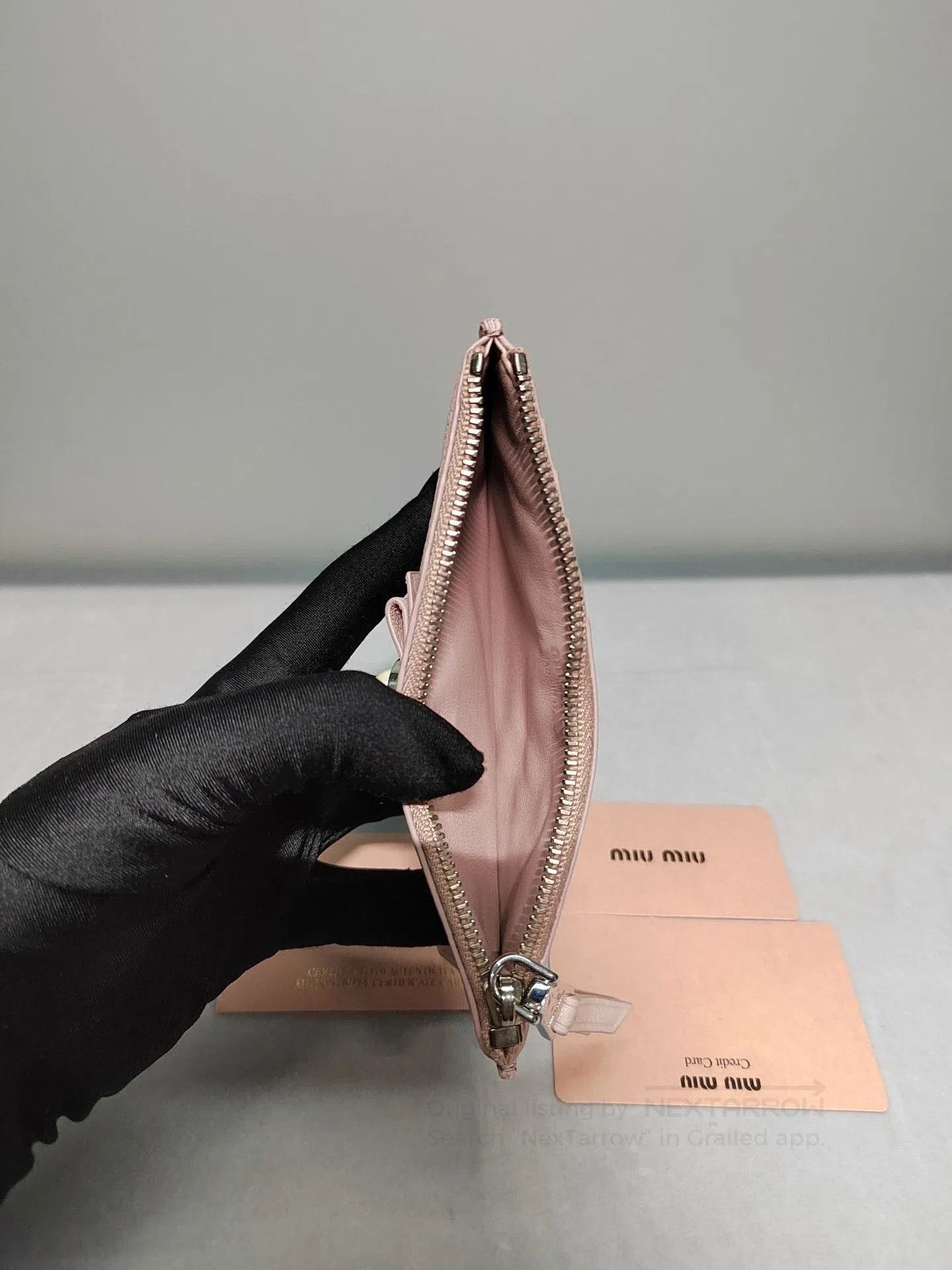 Miu Miu Miu Miu Pink Sheepskin Pearl Bow Coin Purse. Size ONE SIZE - 7 Thumbnail