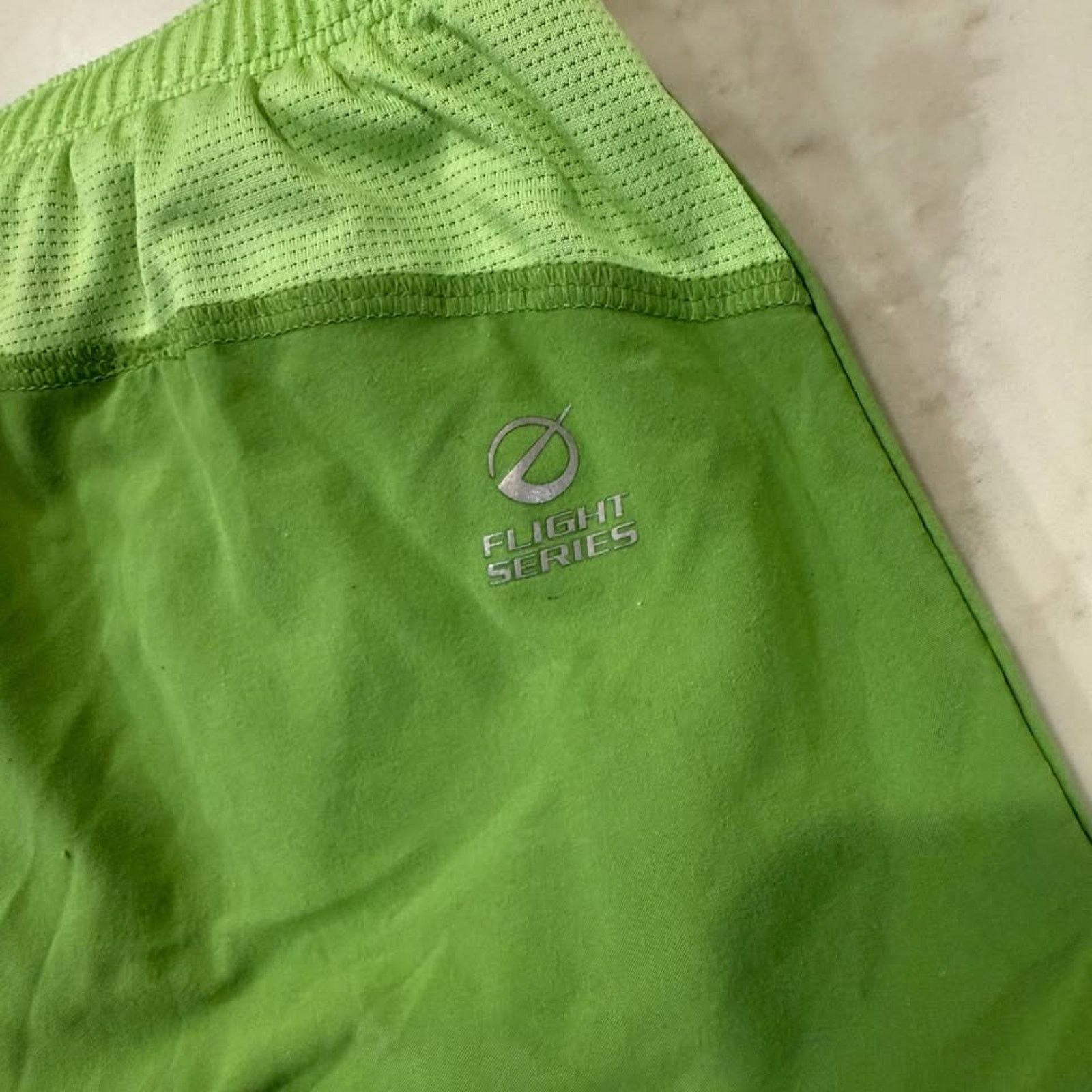 The North Face The North Face Athletic Running Shorts Women's Medium Green Size 30" / US 8 / IT 44 - 8 Thumbnail