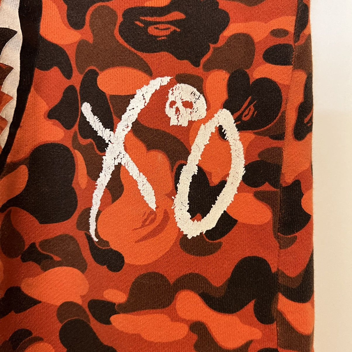 Bape Bape XO Camp Shark Slim Sweatpants Size US 40 / EU 56 - 5 Thumbnail