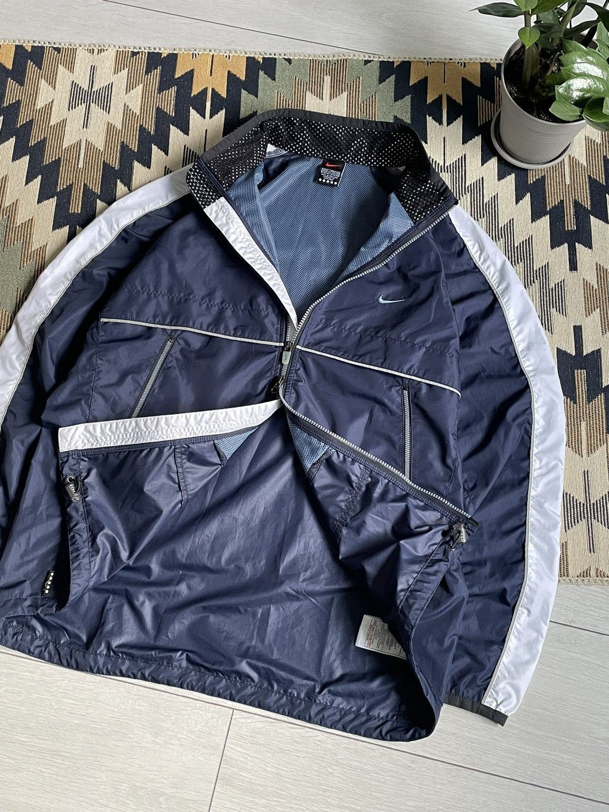 Vintage Vintage Nike Alpha Project Nylon Track Jacket Size US L / EU 52-54 / 3 - 6 Thumbnail