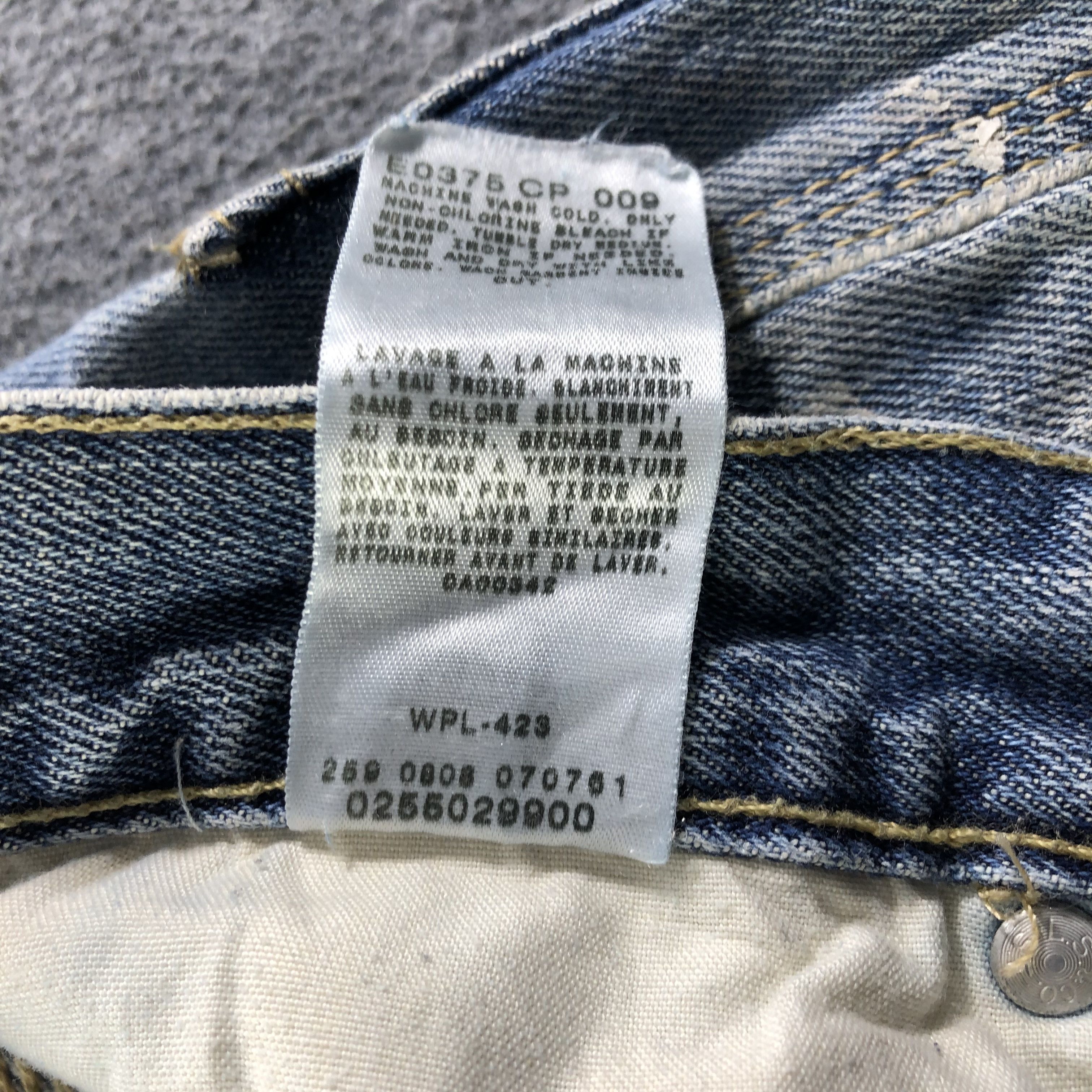 Levi's Vintage Levis 550 Jeans-J3258 Size US 35 - 14 Thumbnail