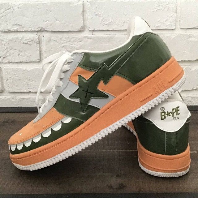 Bape × Kaws × Nigo KAWS CHOMPERS BAPE STA Patent Leather Sneakers APE NIGO Size US 9.5 / EU 42-43 - 1 Thumbnail