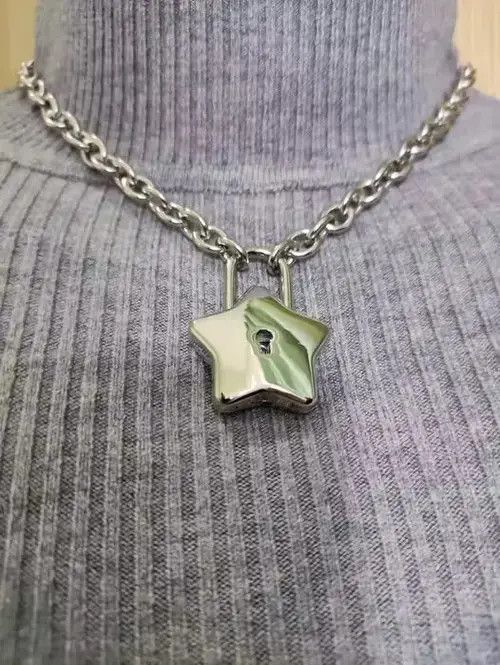 Japanese Brand Stars Lock Streetwear Necklace Chain Size ONE SIZE - 3 Thumbnail