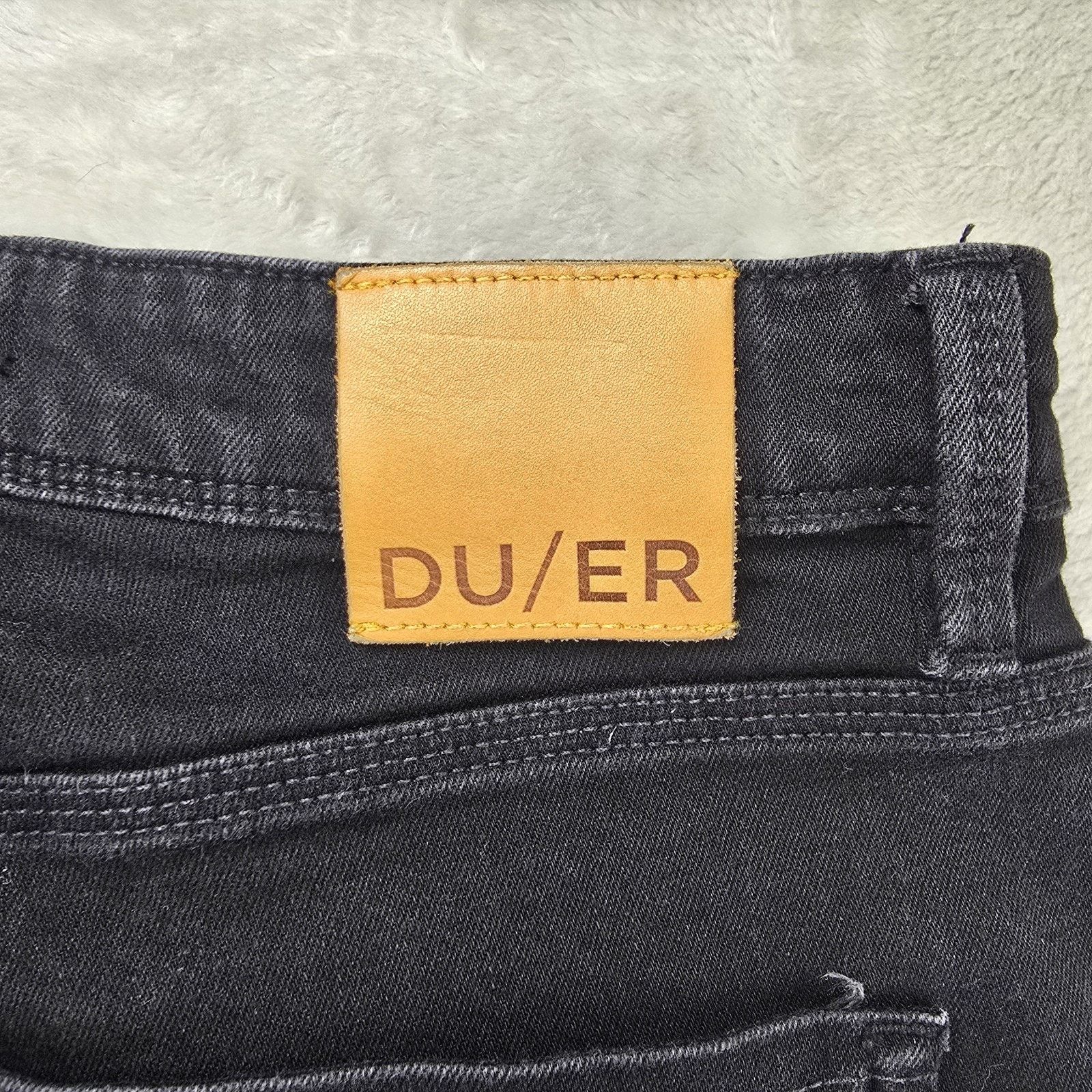 DUER DU/ER Duer Relaxed Taper Jeans Mens 31x34 (Fit 32x32.5) Size US 31 - 11 Thumbnail