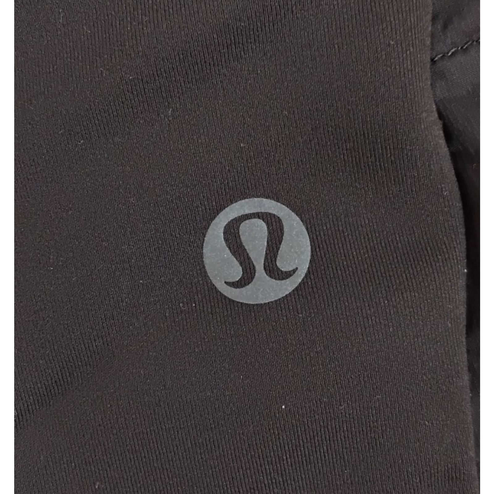 Lululemon Lululemon Down Hybrid Vest Women's 6 Black Active Wear Size M / US 6-8 / IT 42-44 - 7 Thumbnail