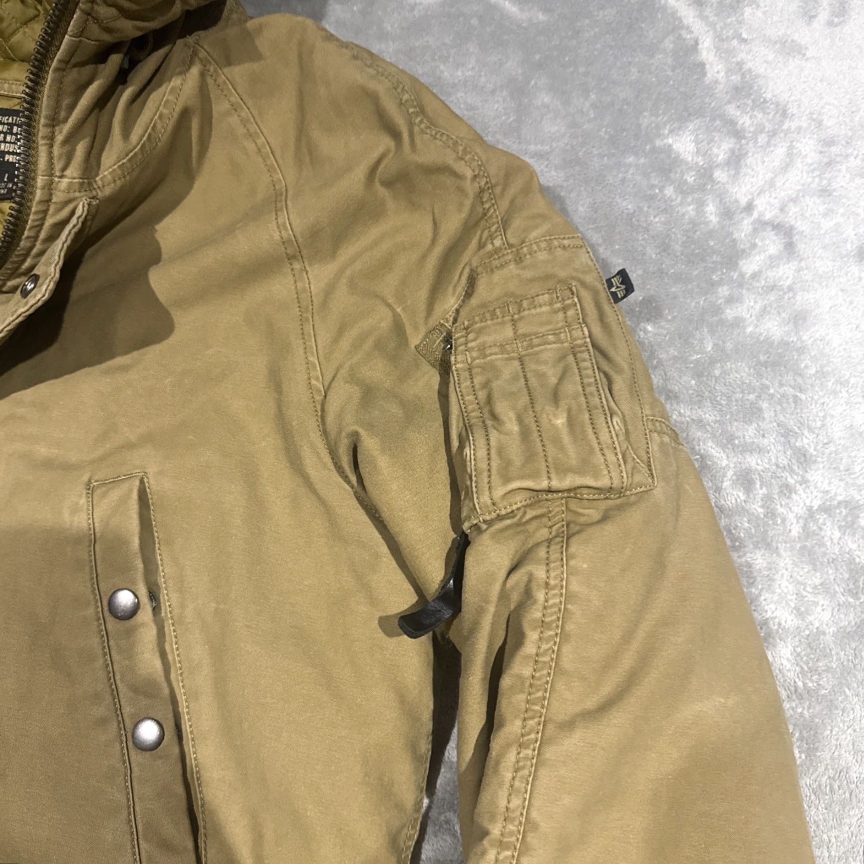 Alpha Industries VINTAGE Alpha Industries Jacket Mens Large Brown Parka Quilted Hood Coat Size US L / EU 52-54 / 3 - 5 Thumbnail