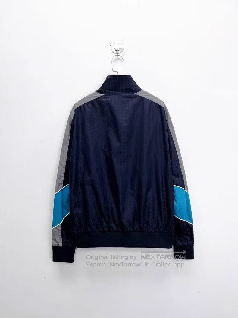 Valentino Valentino Dark pattern V letter logo full print jacket Size US M / EU 48-50 / 2 - 2 Thumbnail