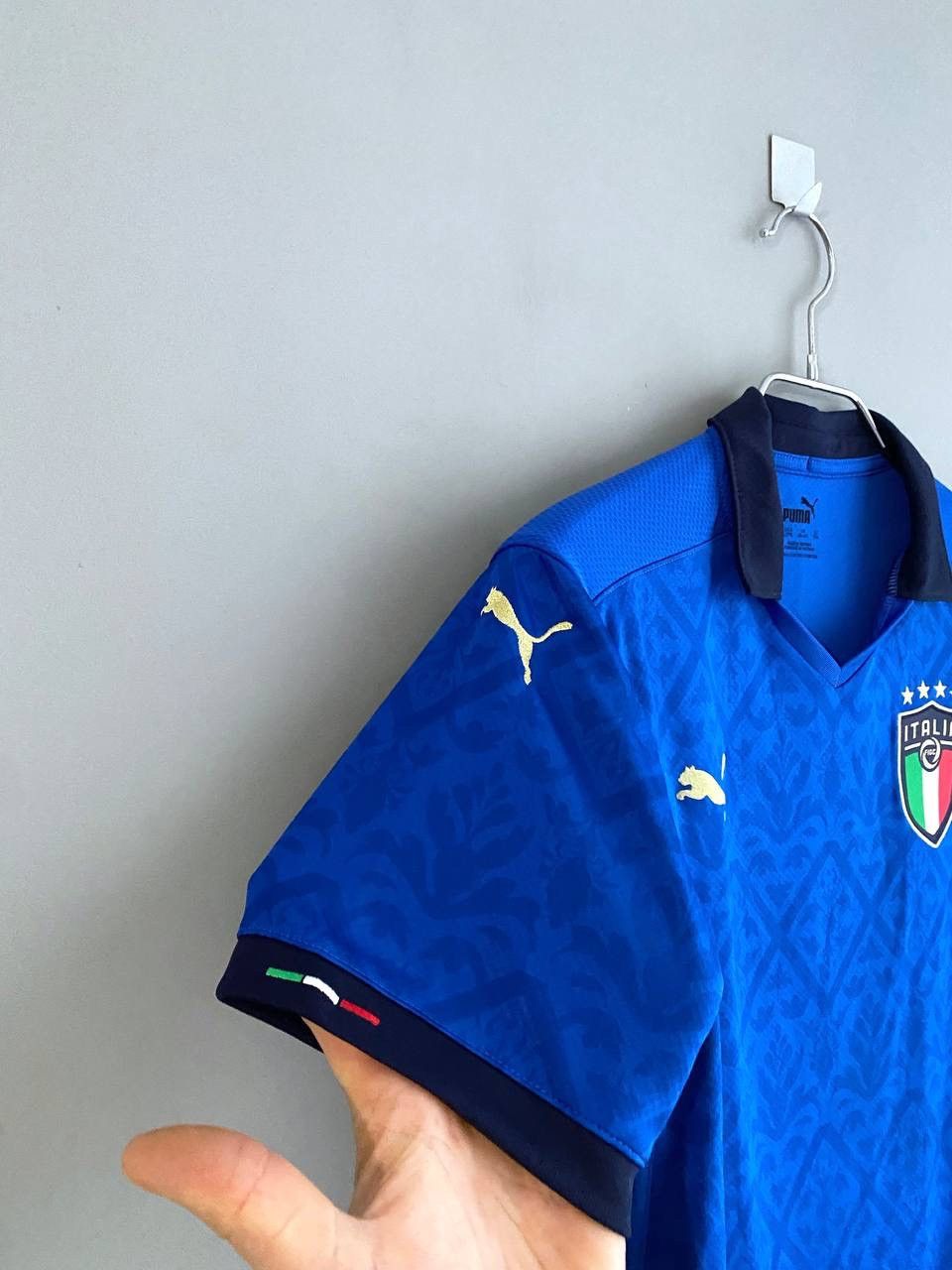 Puma Italy National Team 2020/21 Home Soccer Jersey, Size XS-S Size US XS / EU 42 / 0 - 7 Thumbnail