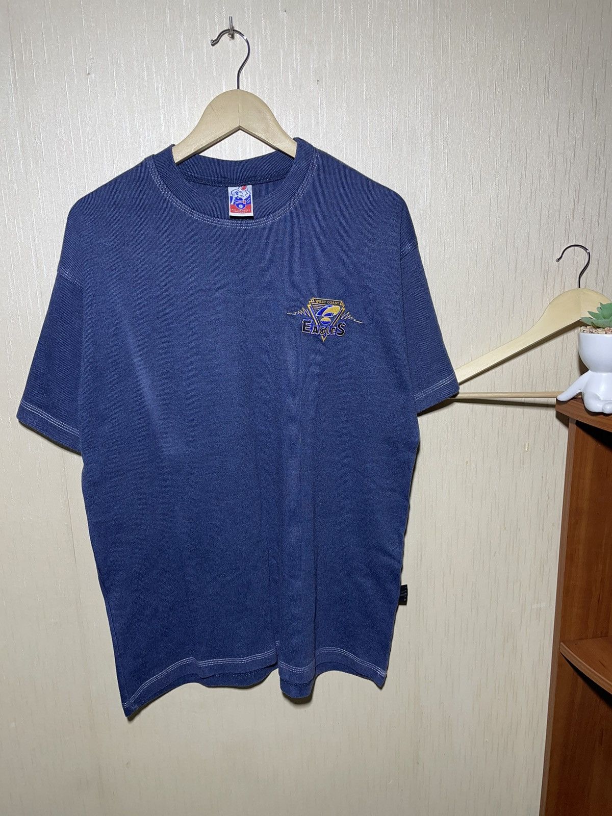 NFL × Vintage AFL Vivid West Coast Eagles vintage T shirt 90s Size US XL / EU 56 / 4 - 1 Thumbnail
