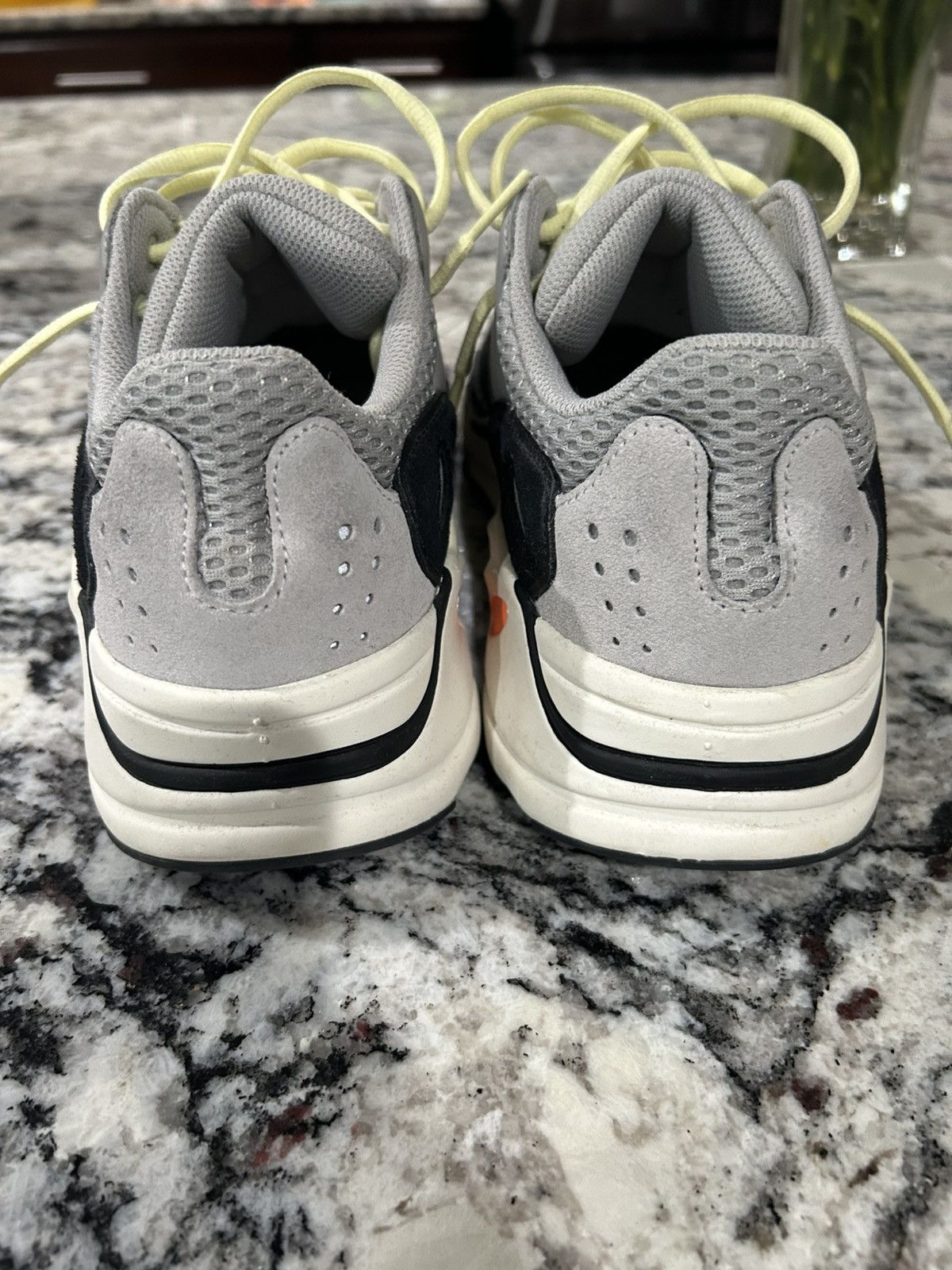 Adidas Yeezy 700 waverunners size 8.5 Size US 8.5 / EU 41-42 - 4 Thumbnail