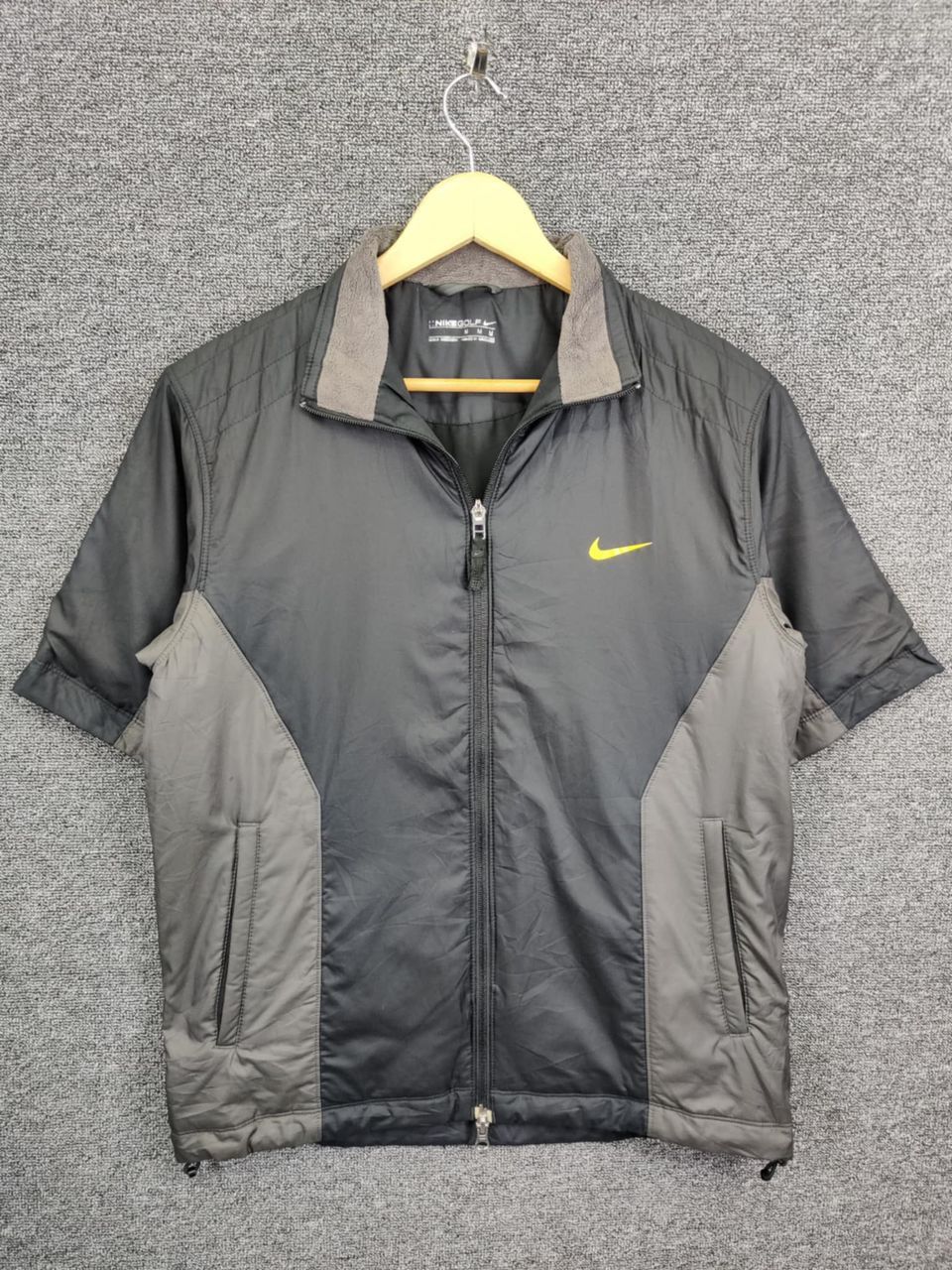 Nike Vintage Nike Golf Short Sleeve Zipper Light Jacket Size US M / EU 48-50 / 2 - 1 Thumbnail