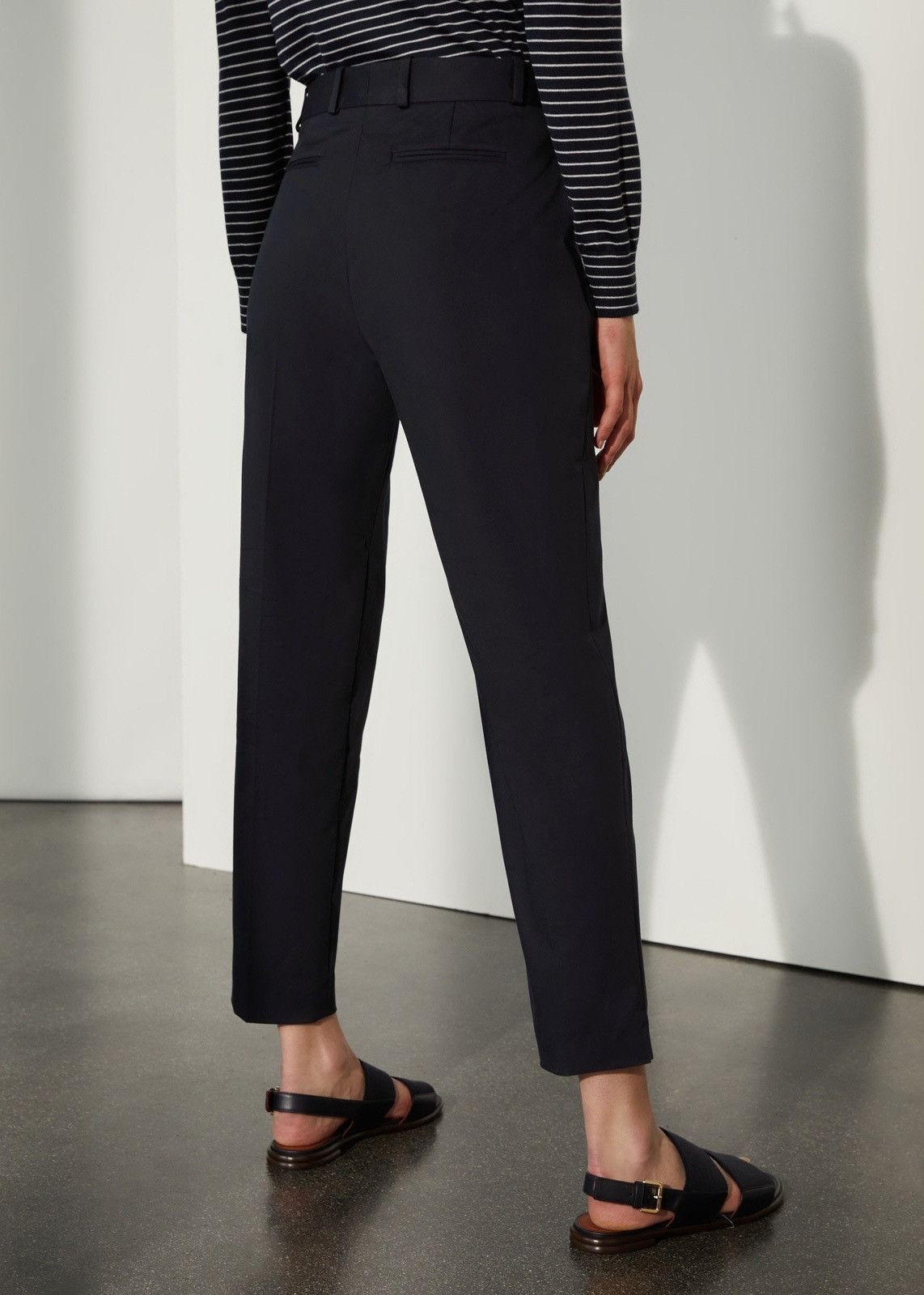 Loro Piana o1srvl11e0824 Derk Pant in Black Size 26" / US 2 / IT 38 - 2 Thumbnail