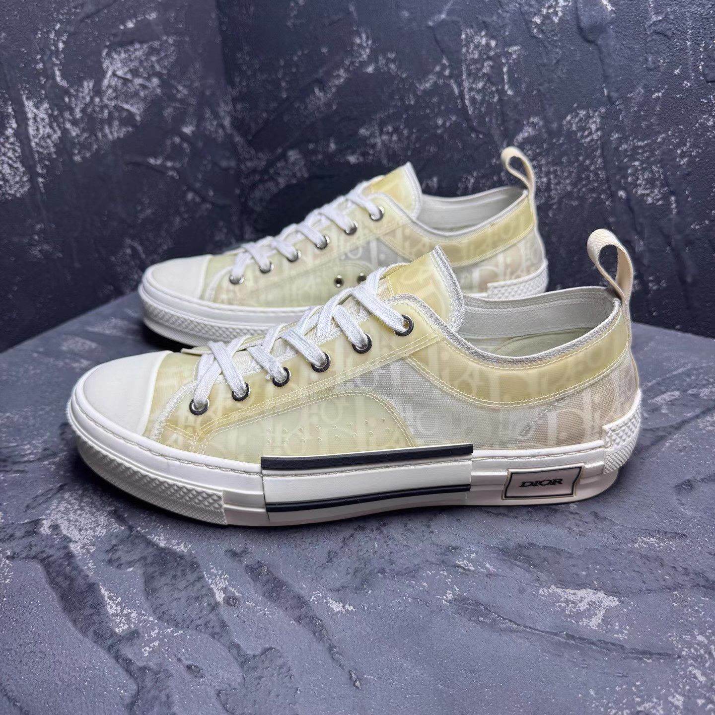 Dior DIOR B23 White All-Over Print Low-Top Sneakers Q10 Size US 8 / EU 41 - 6 Thumbnail