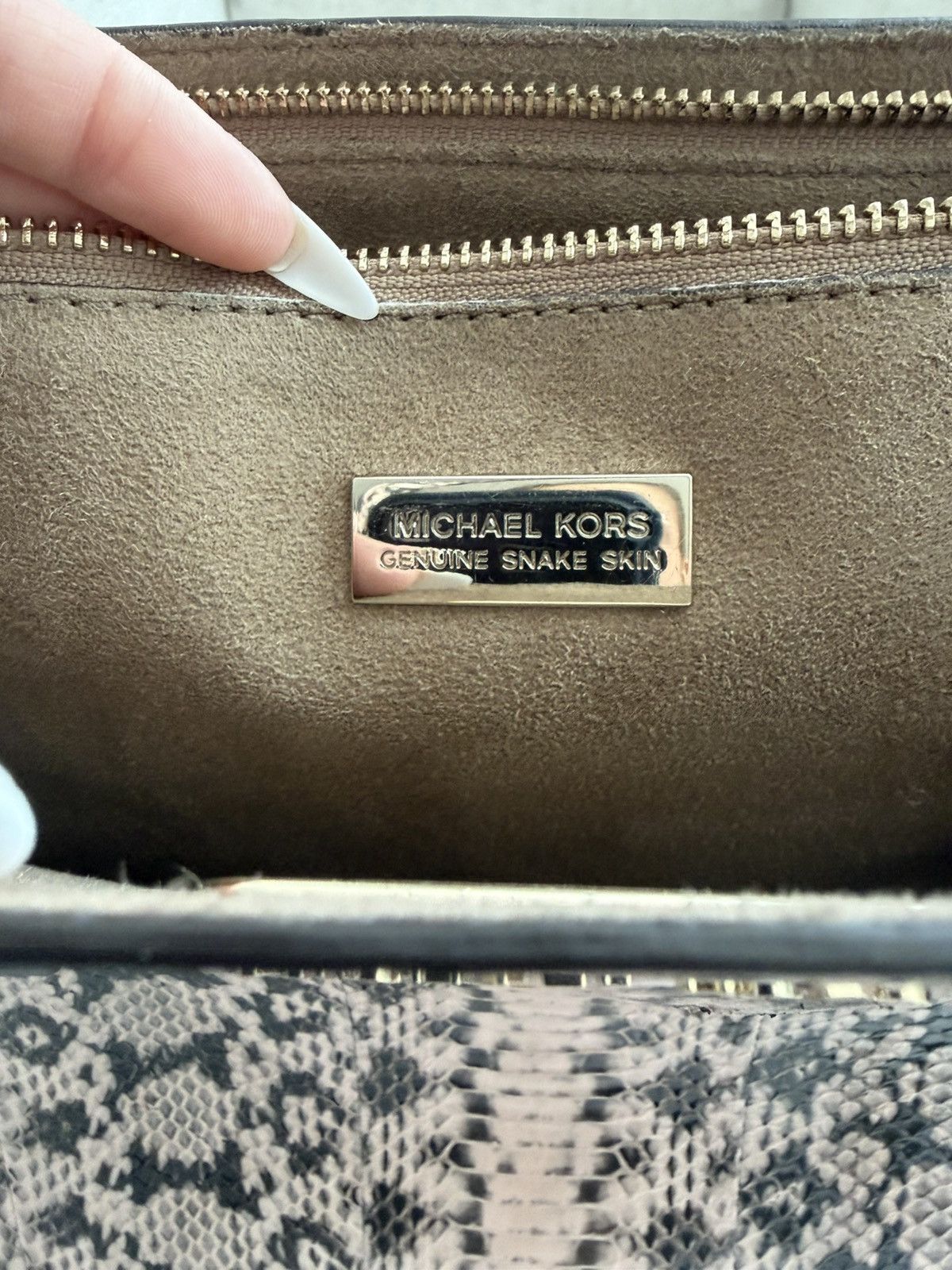 Michael Kors Michael Kors Genuine Snakeskin Mercer and Wallet Size ONE SIZE - 4 Thumbnail