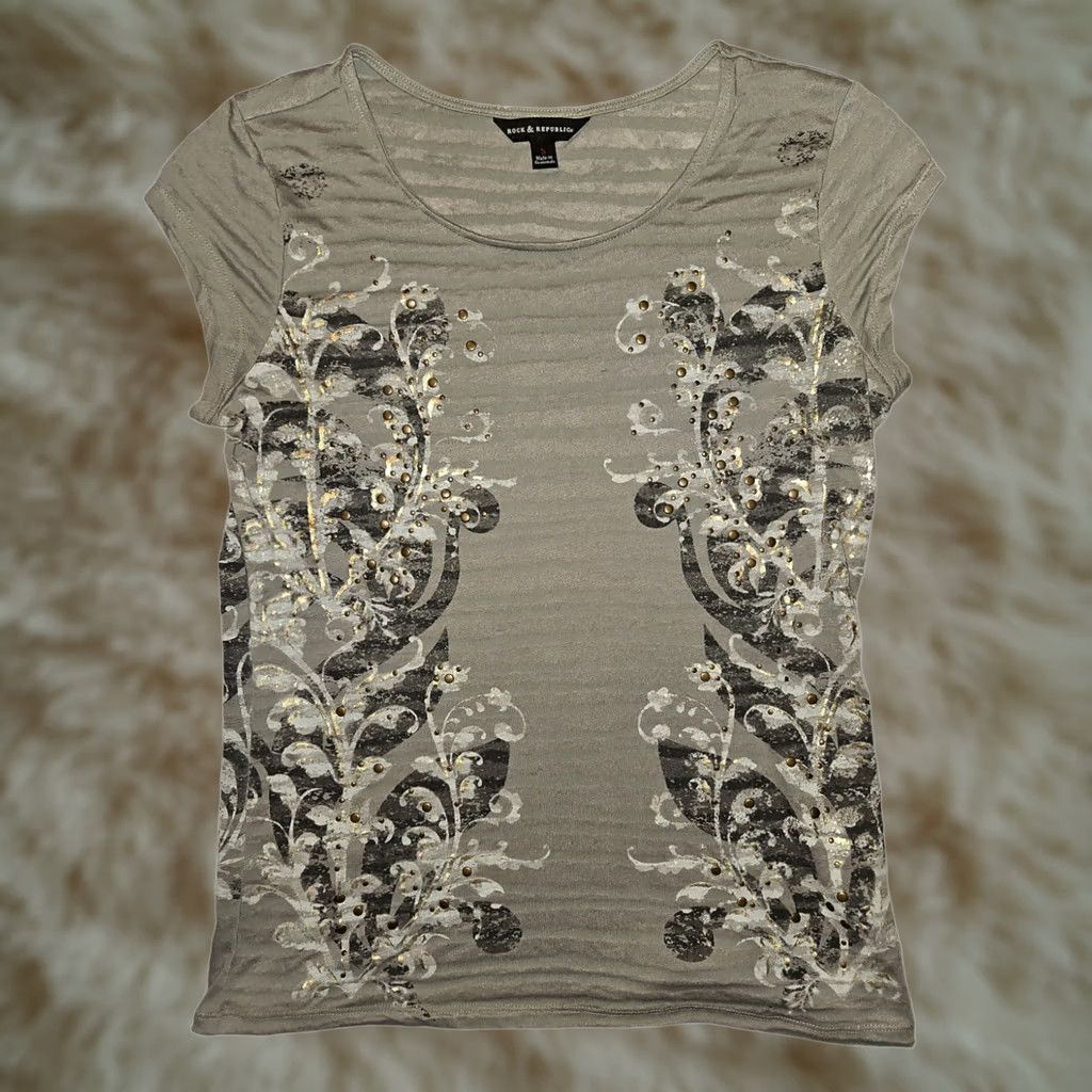 Vintage Rock & Republic Blouse Cap Sleeve Women's Small Gray Paisley Studded Lightweight Sheer Casual Shirt Size S / US 4 / IT 40 - 1 Thumbnail