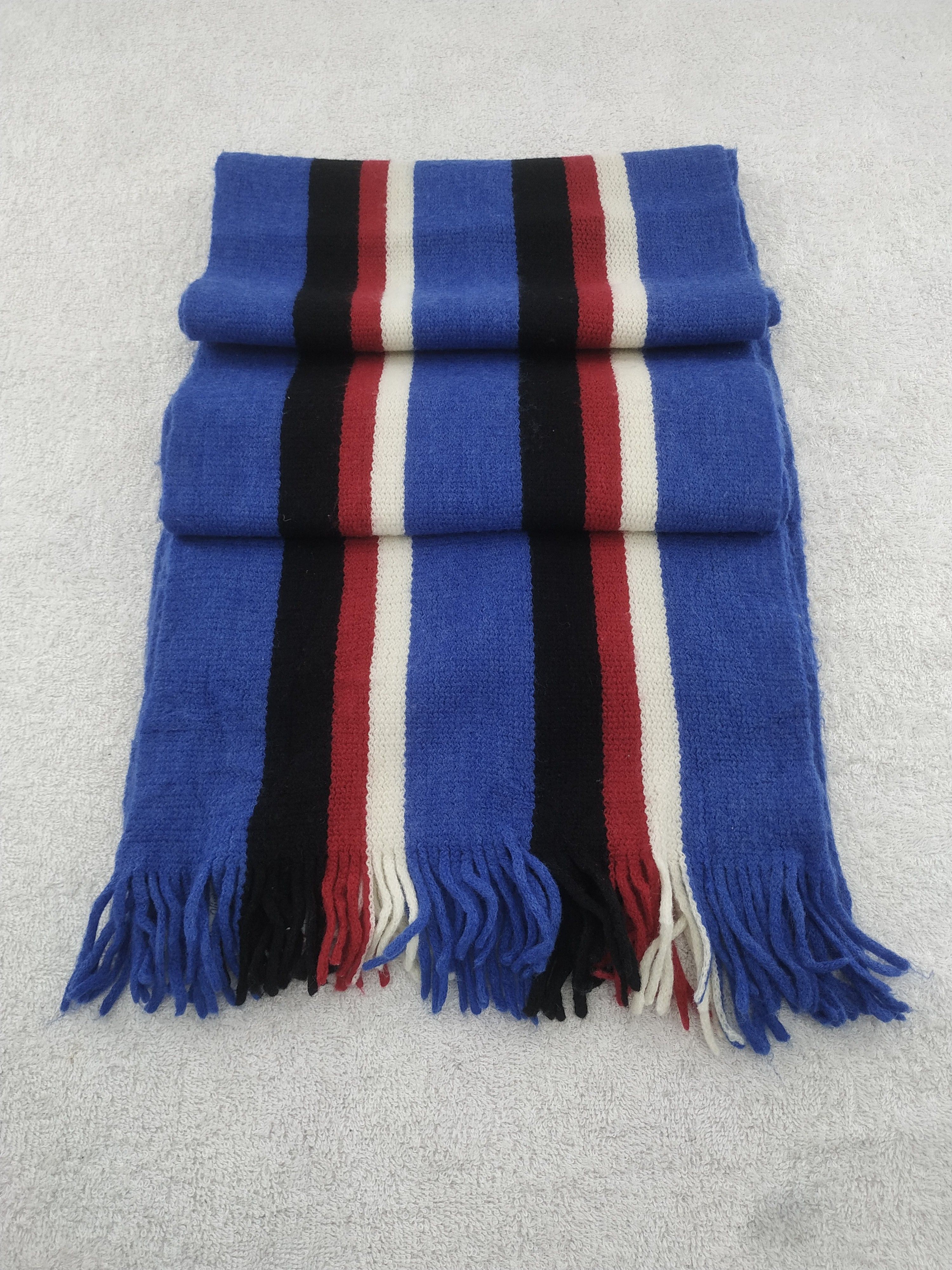 JW Anderson × Uniqlo Vintage Uniqlo x JW Anderson Scarf/Muffler/Neckwear MF218 Size ONE SIZE - 2 Thumbnail