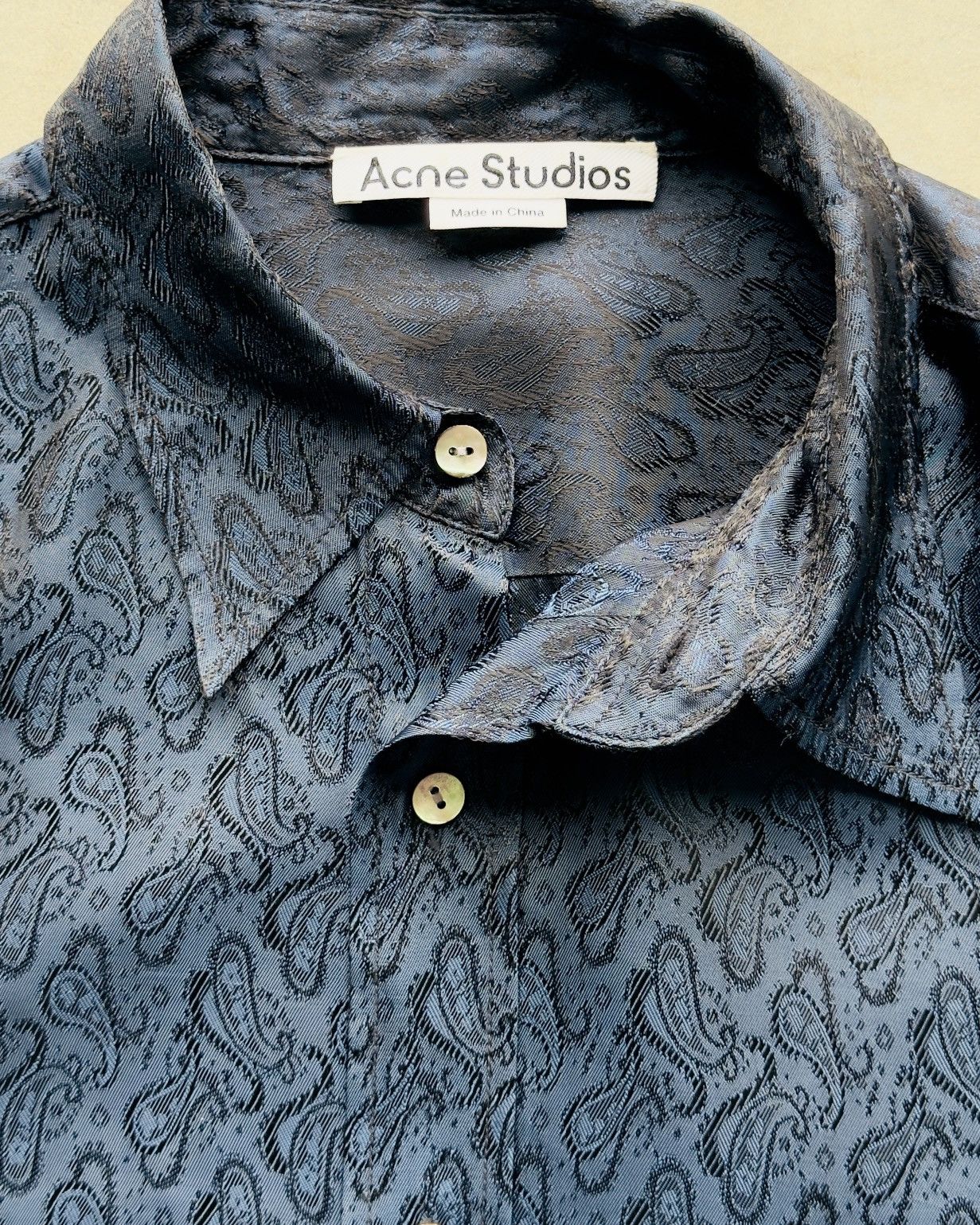 Acne Studios Acne Studios Navy Paisley Print Button Up Size US S / EU 44-46 / 1 - 3 Thumbnail