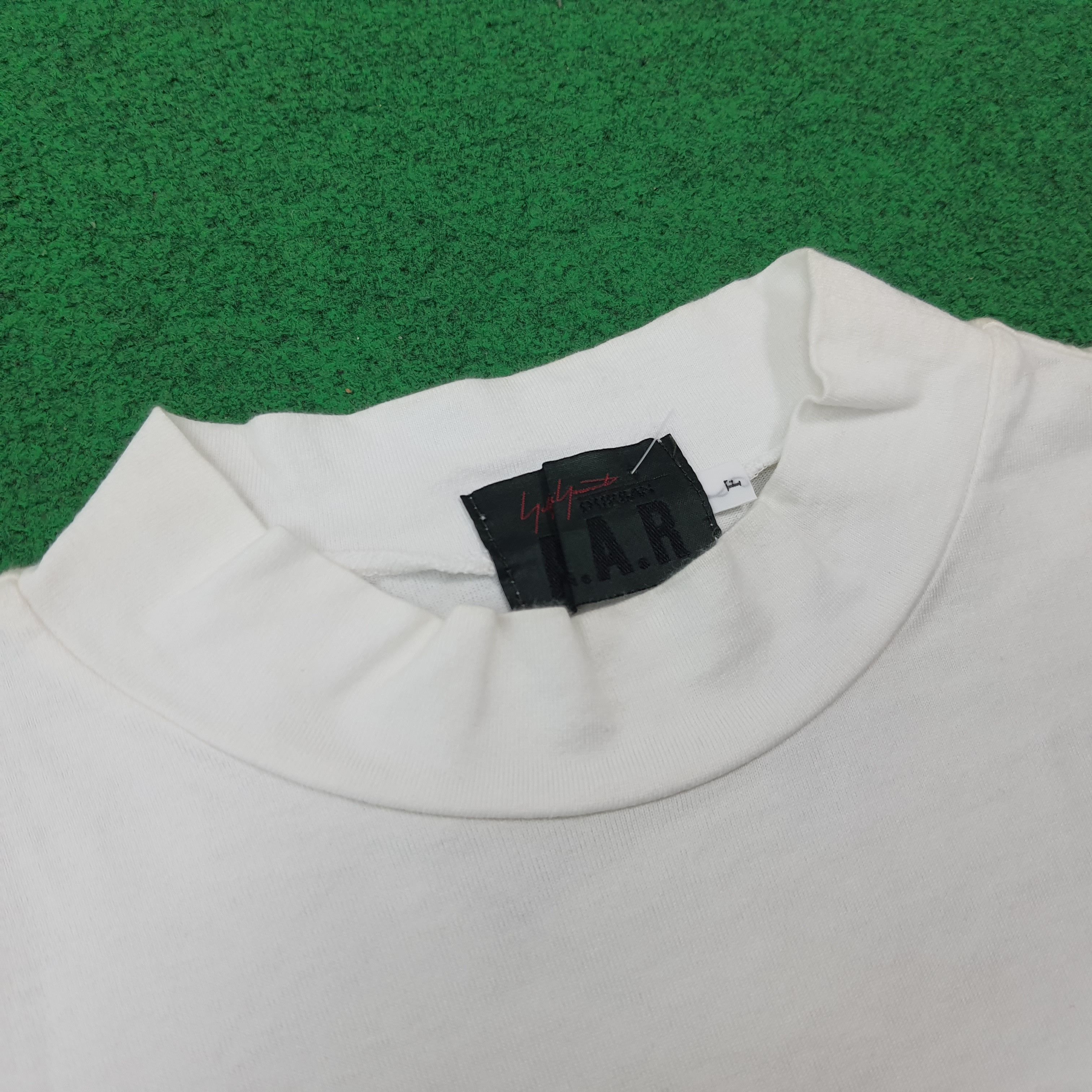 Yohji Yamamoto Vintage Yohji Yamamoto A.A.R Custom Red Logo Tshirt C276N42 Size US M / EU 48-50 / 2 - 6 Thumbnail