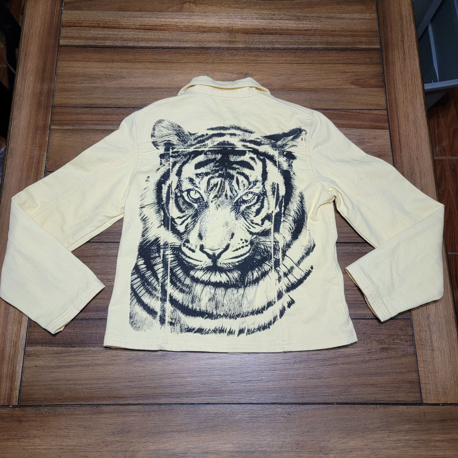 Other Che-Bella Demin Button Jacket w/ Bling Tiger on Back - Small Size S / US 4 / IT 40 - 1 Thumbnail