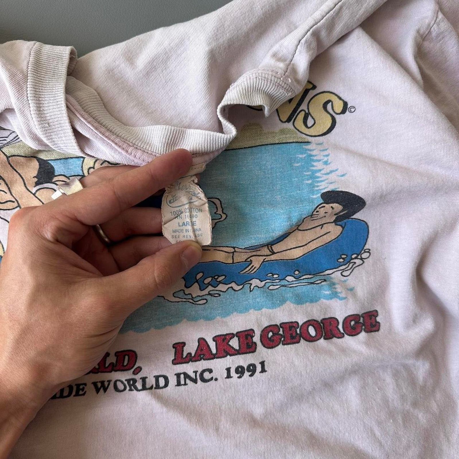 Vintage Rare Vinatge 90s The Swimsons World Cartoon Graphic Size US L / EU 52-54 / 3 - 3 Thumbnail