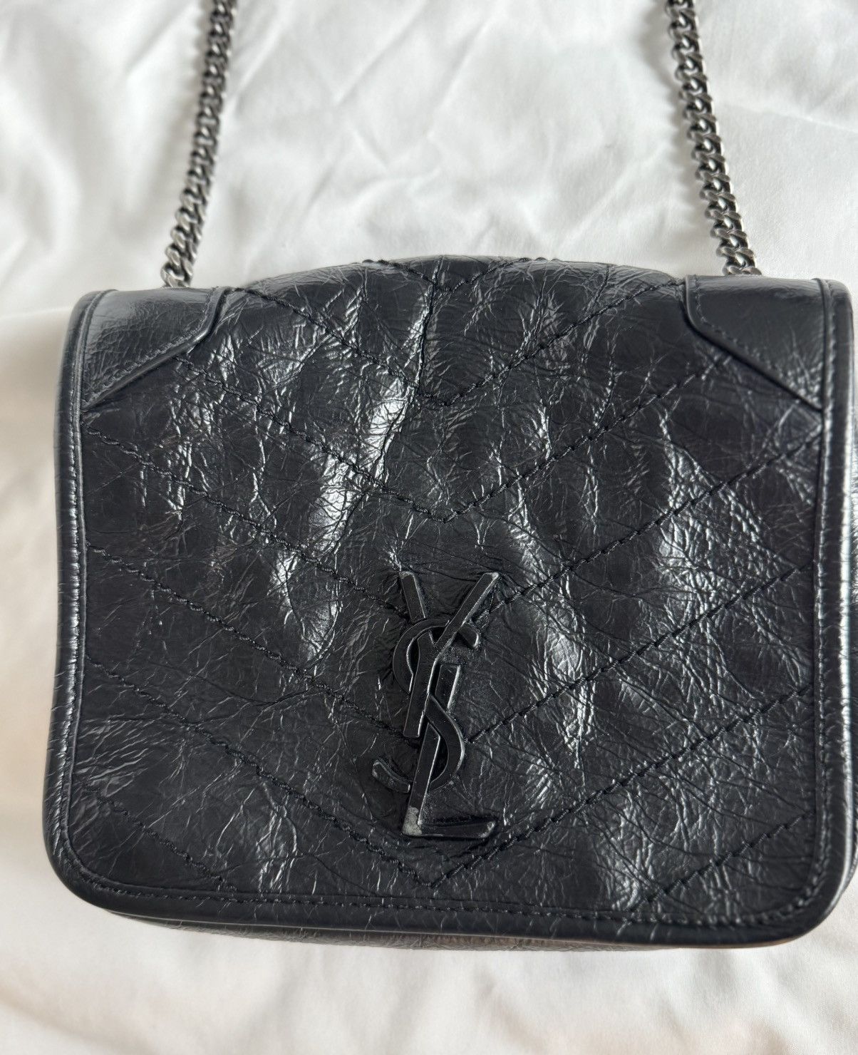 Yves Saint Laurent Niki Chain Wallet Crinkled Leather Size ONE SIZE - 1 Thumbnail