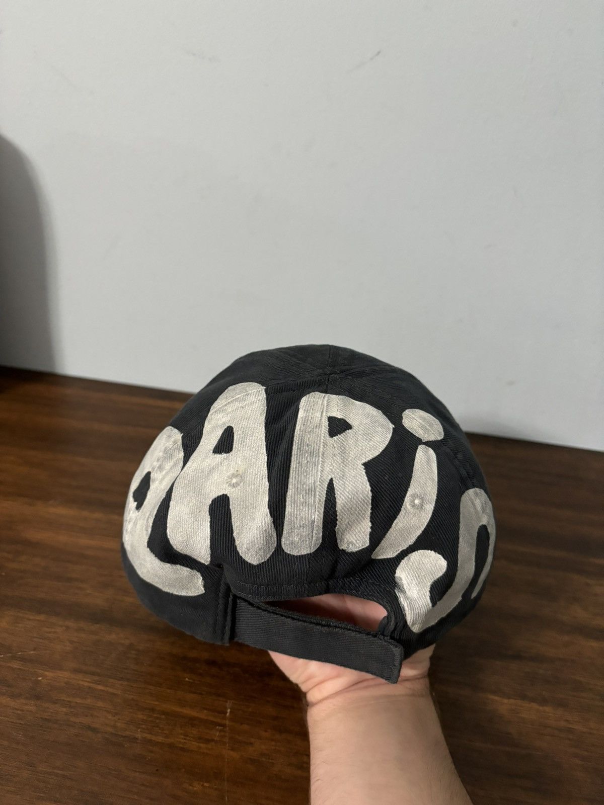 Balenciaga Balenciaga BB Graffiti Logo Spray Paint Hat Size ONE SIZE - 3 Thumbnail